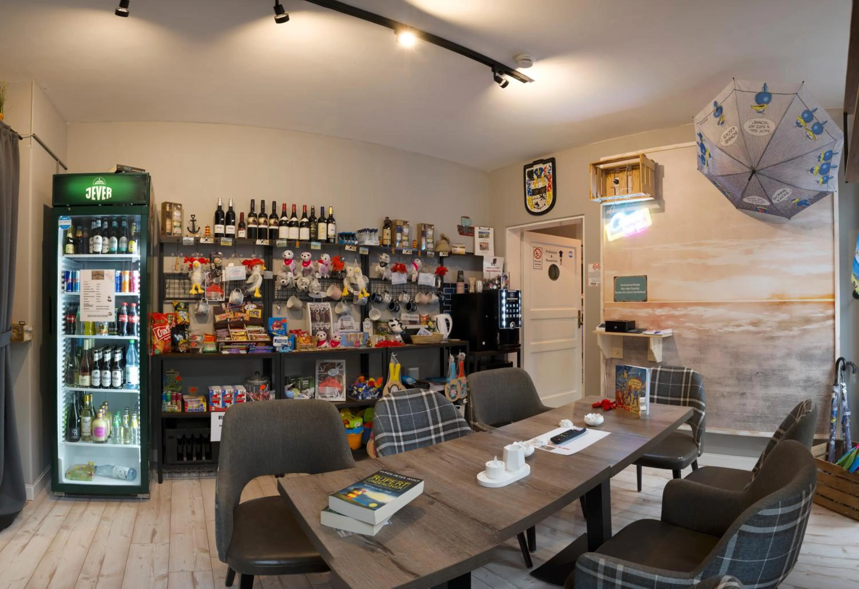 Communal lounge/ TV room in Stadthotel-Garni Smutje