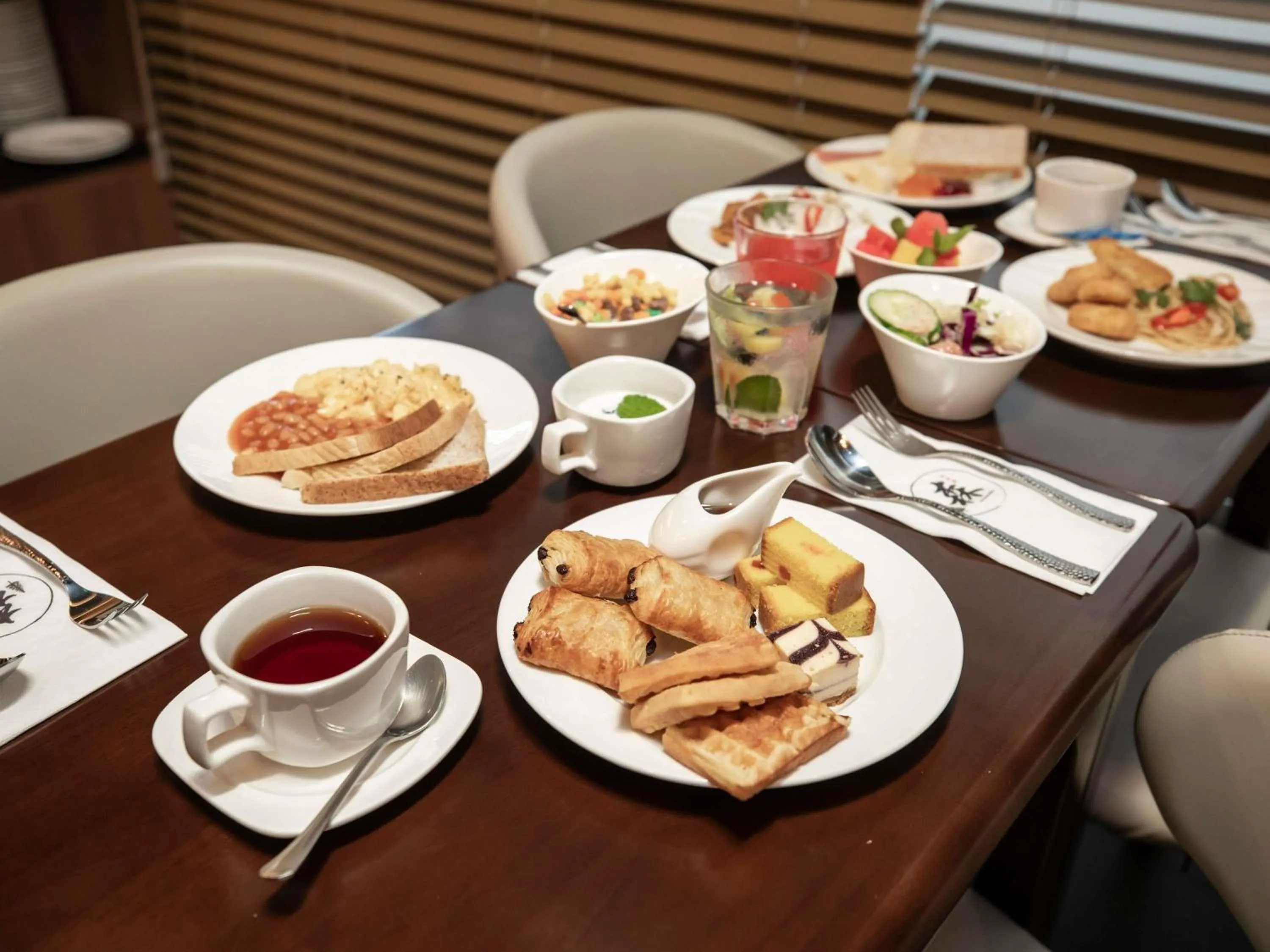 Breakfast in ibis budget Singapore Imperial