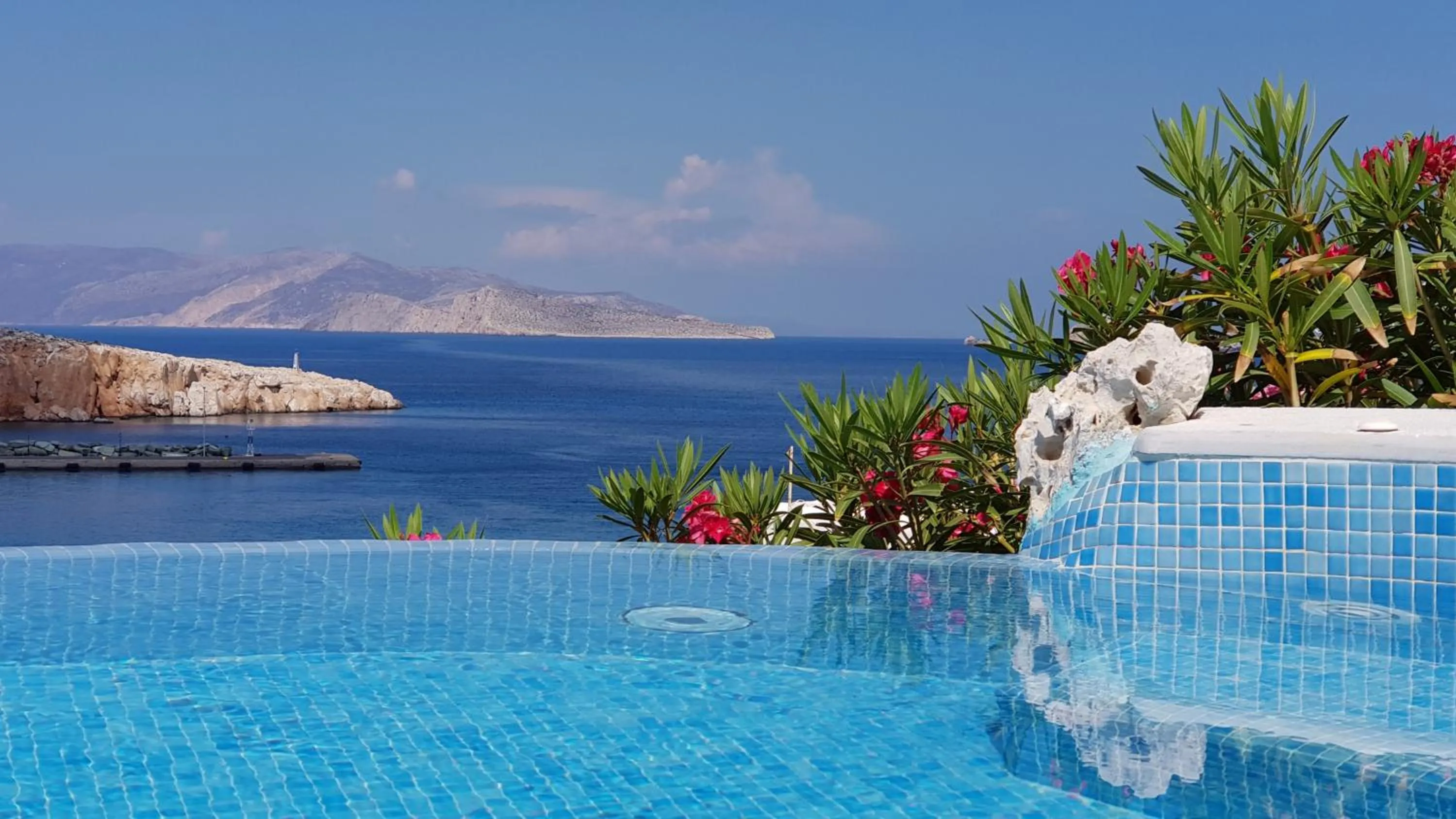 Natural landscape in Vrahos Boutique Hotel