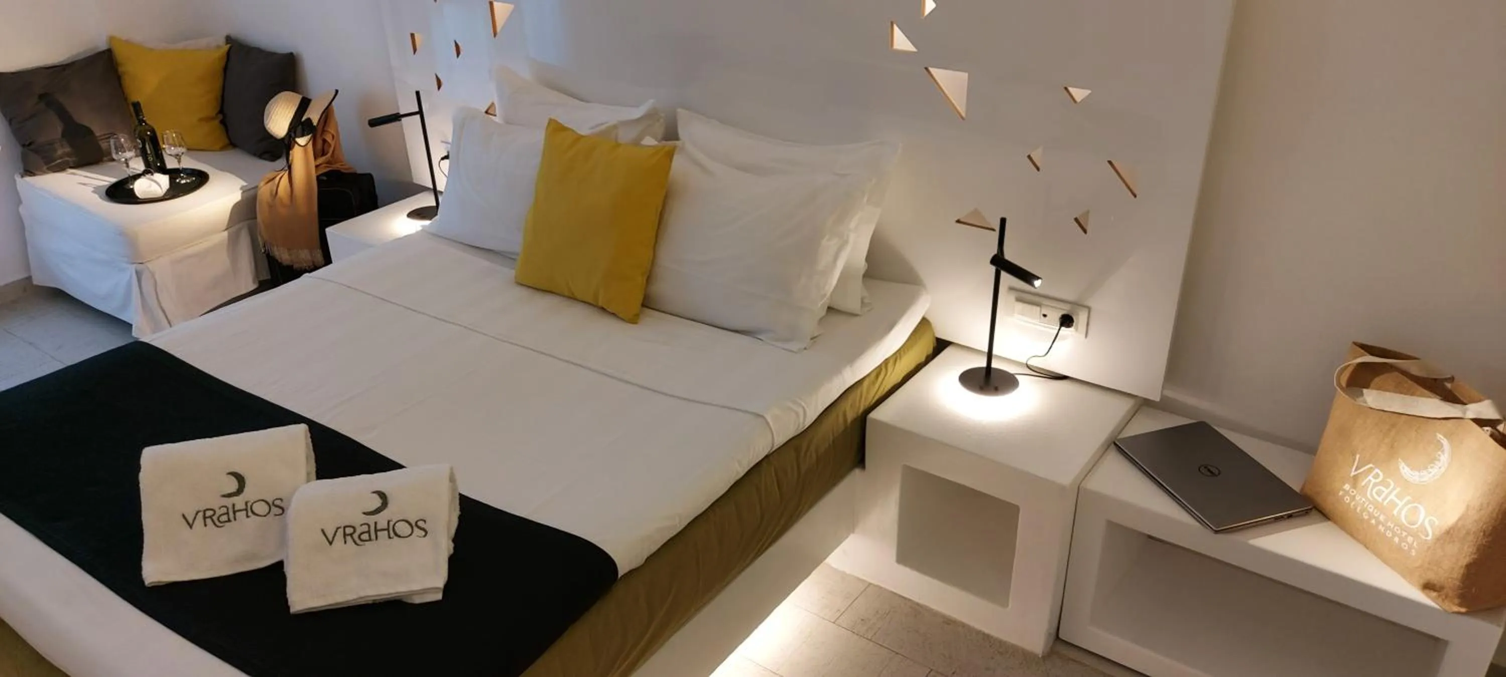 Bed in Vrahos Boutique Hotel