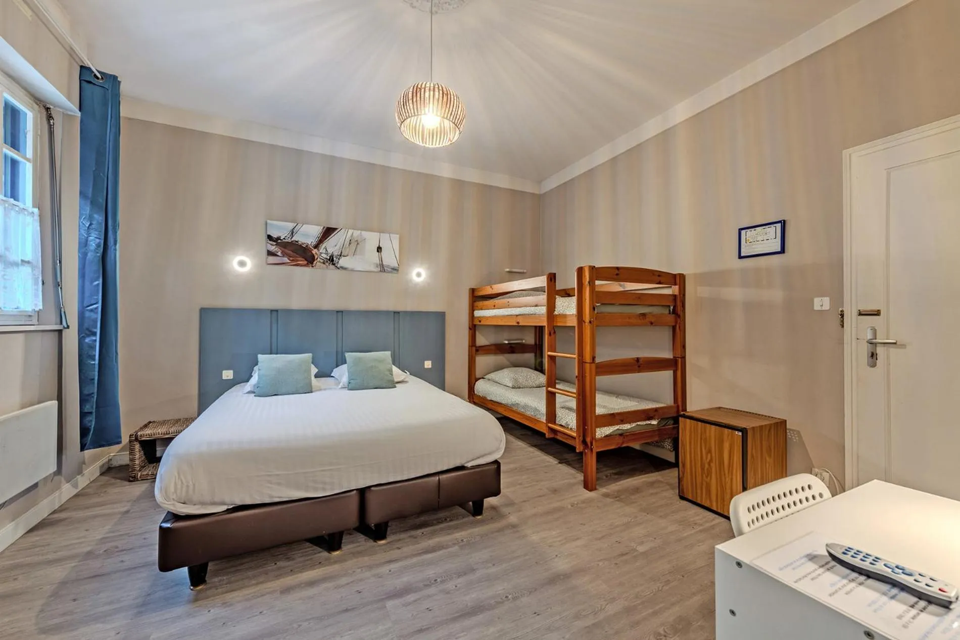 Bed in Logis Hotel De La Corniche