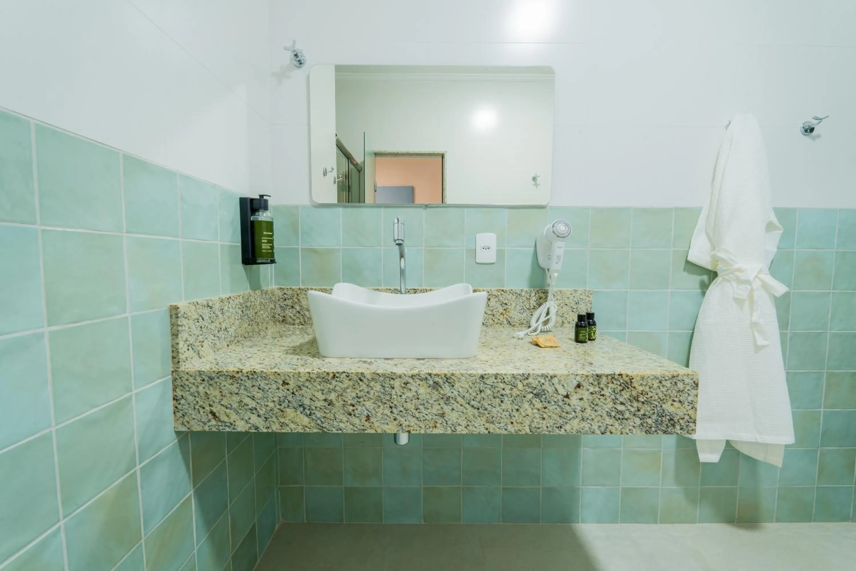 hair dryier in Pousada Cabore