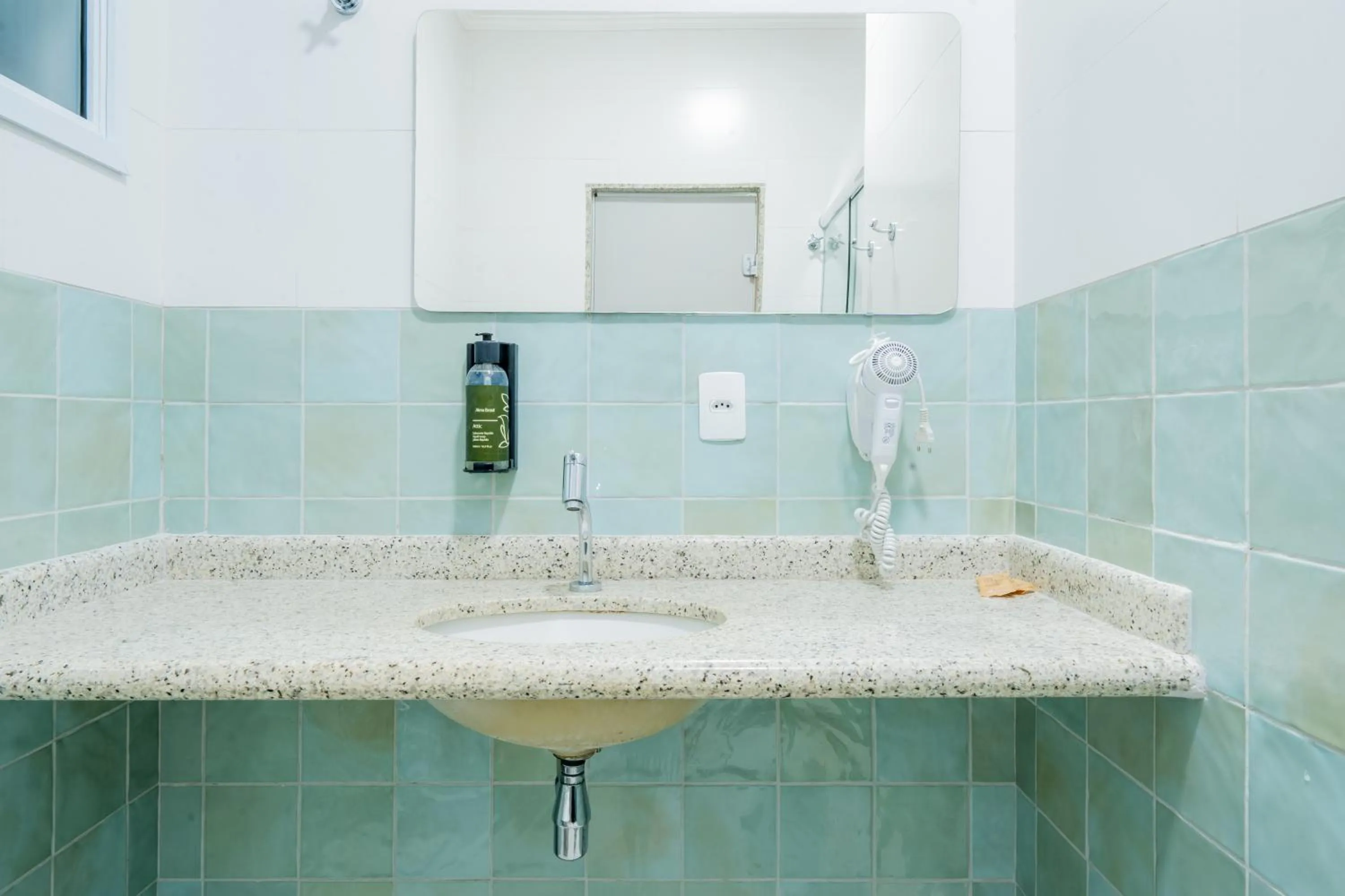 hair dryier in Pousada Cabore