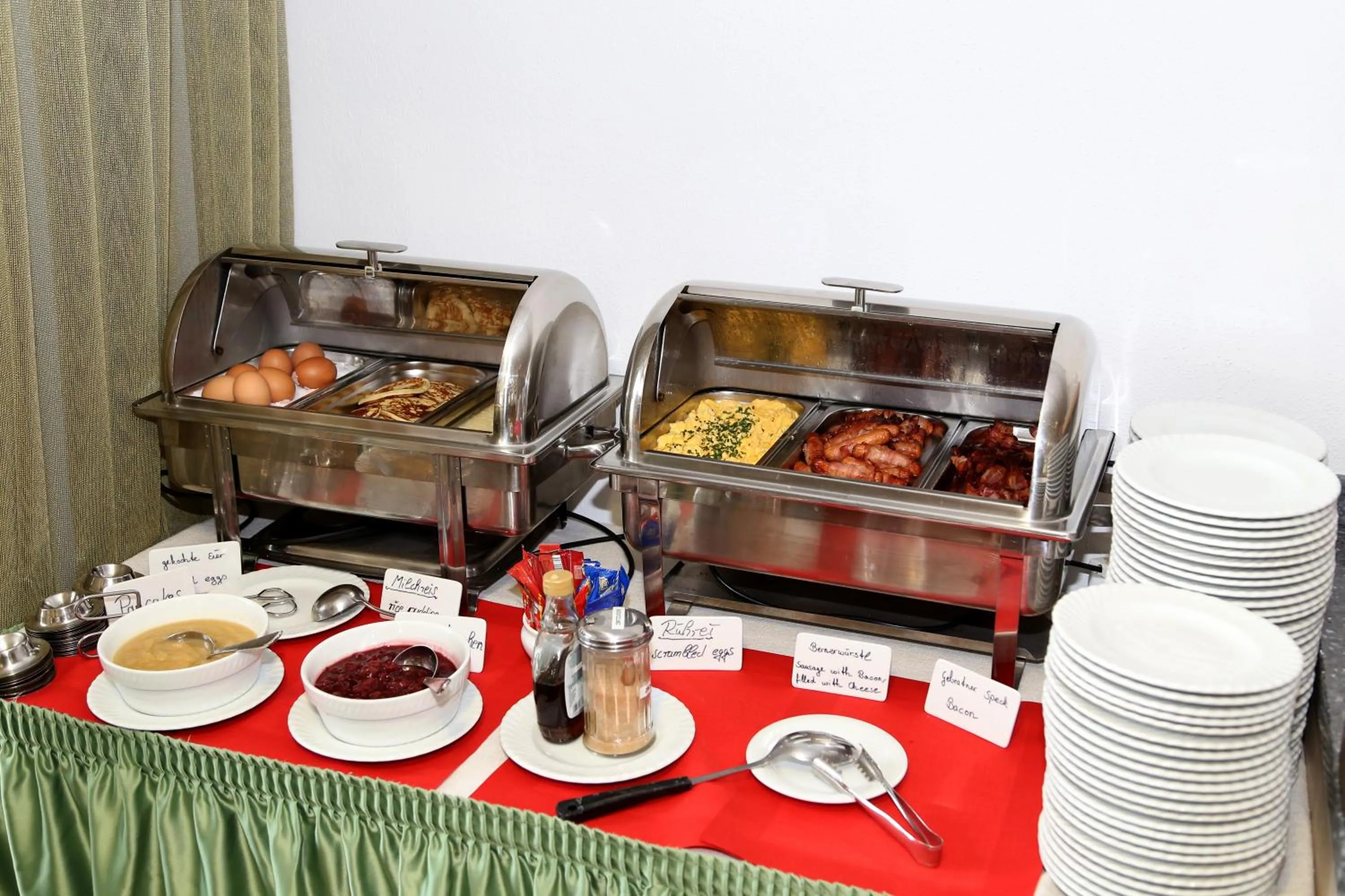 Restaurant/places to eat in Alpenresidenz Buchenhöhe