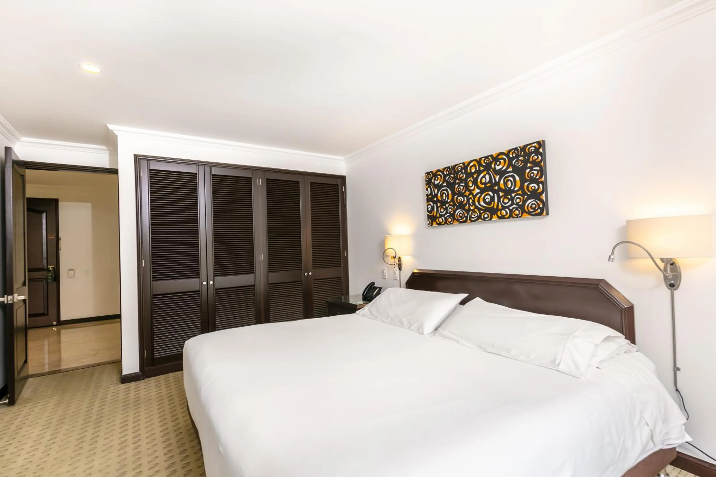 Bed in Hotel 101 Park House