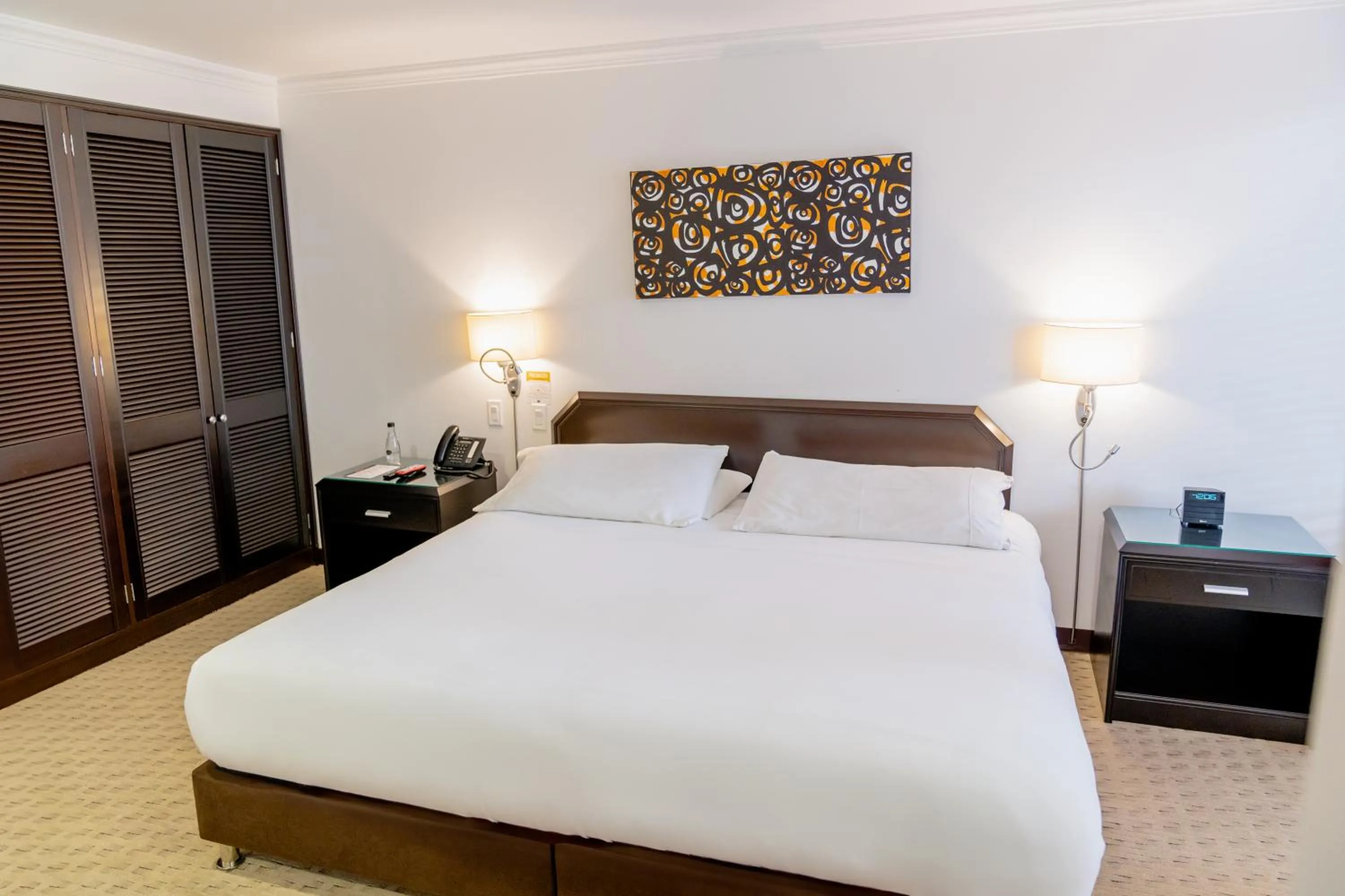 Bed in Hotel 101 Park House