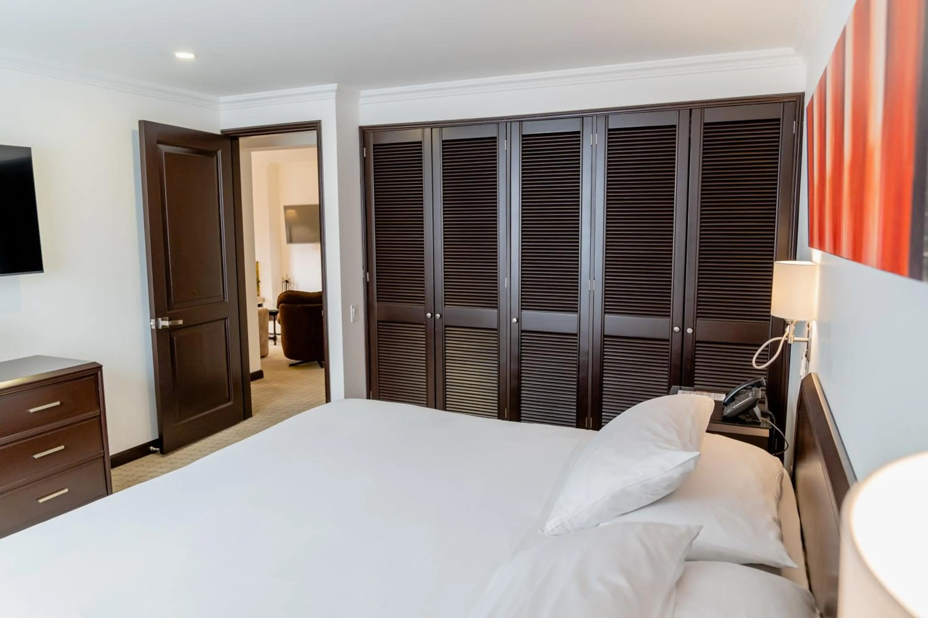 Bed in Hotel 101 Park House