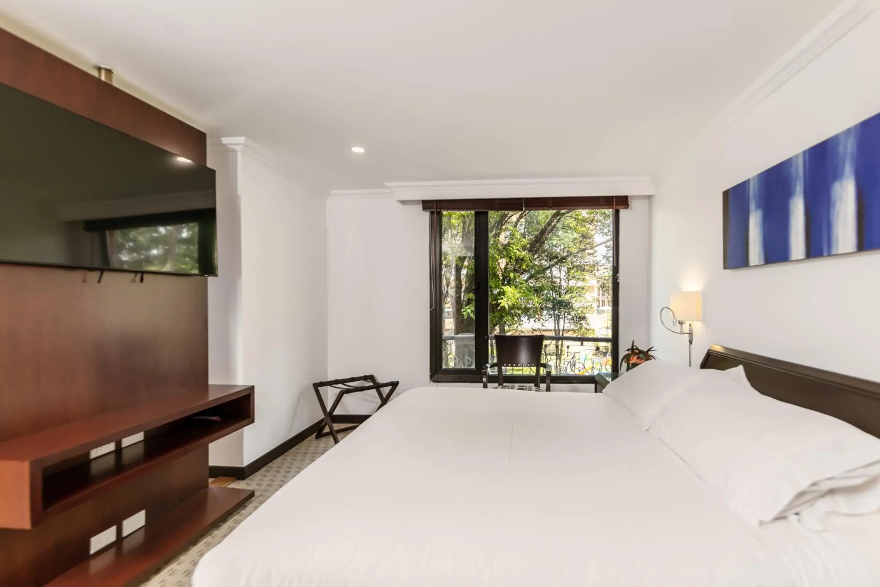 Executive Suite in Hotel 101 Park House Executive Suite in Hotel 101 Park House