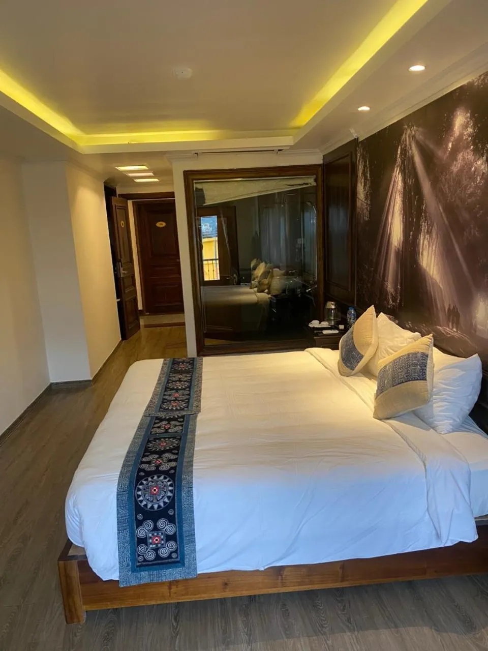 TV and multimedia, Bed in Delta Sapa Hotel - Old Quarter Center