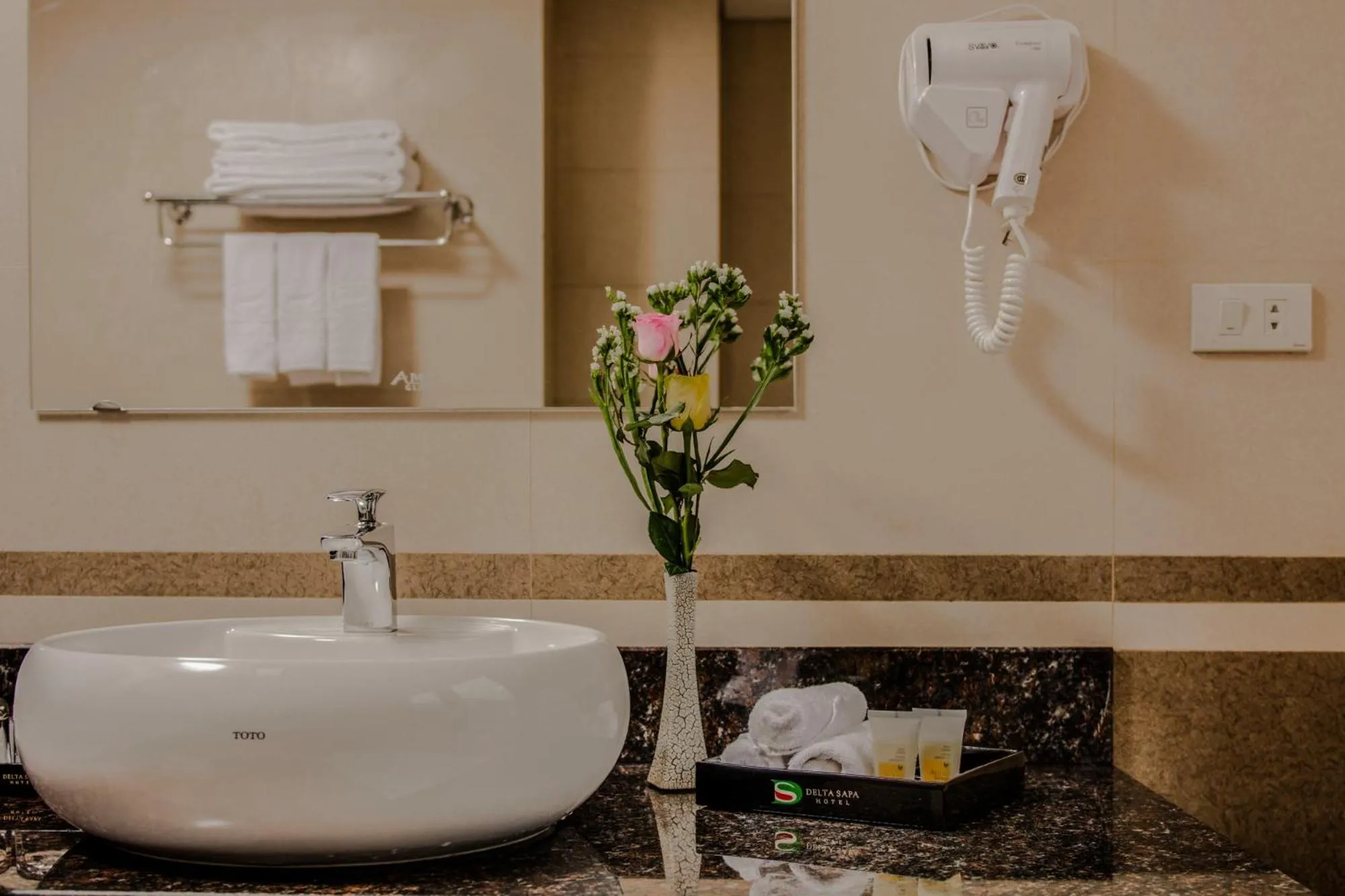 Bathroom in Delta Sapa Hotel - Old Quarter Center