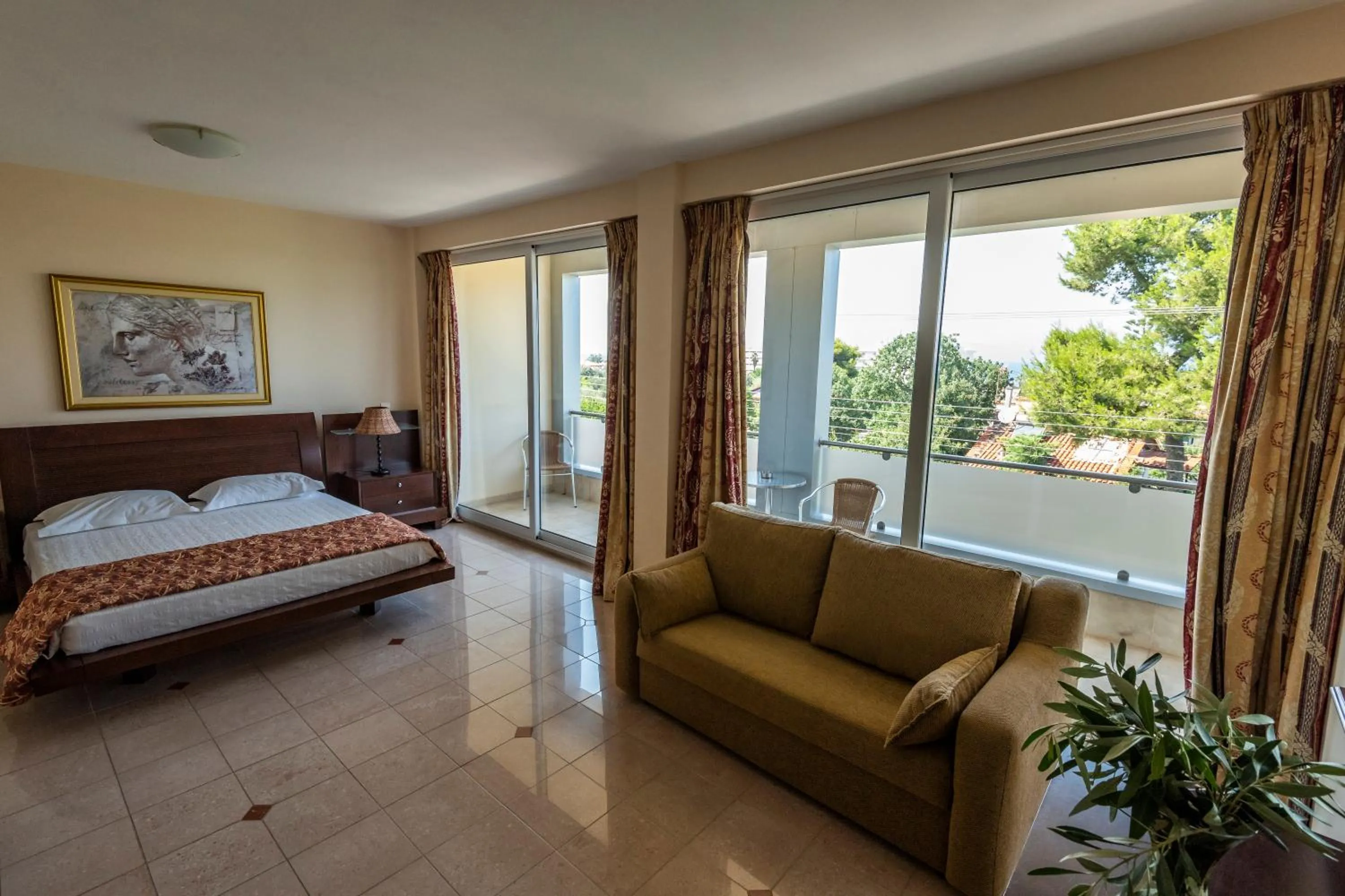 Photo of the whole room, Bed in Dolphin Resort & Conference