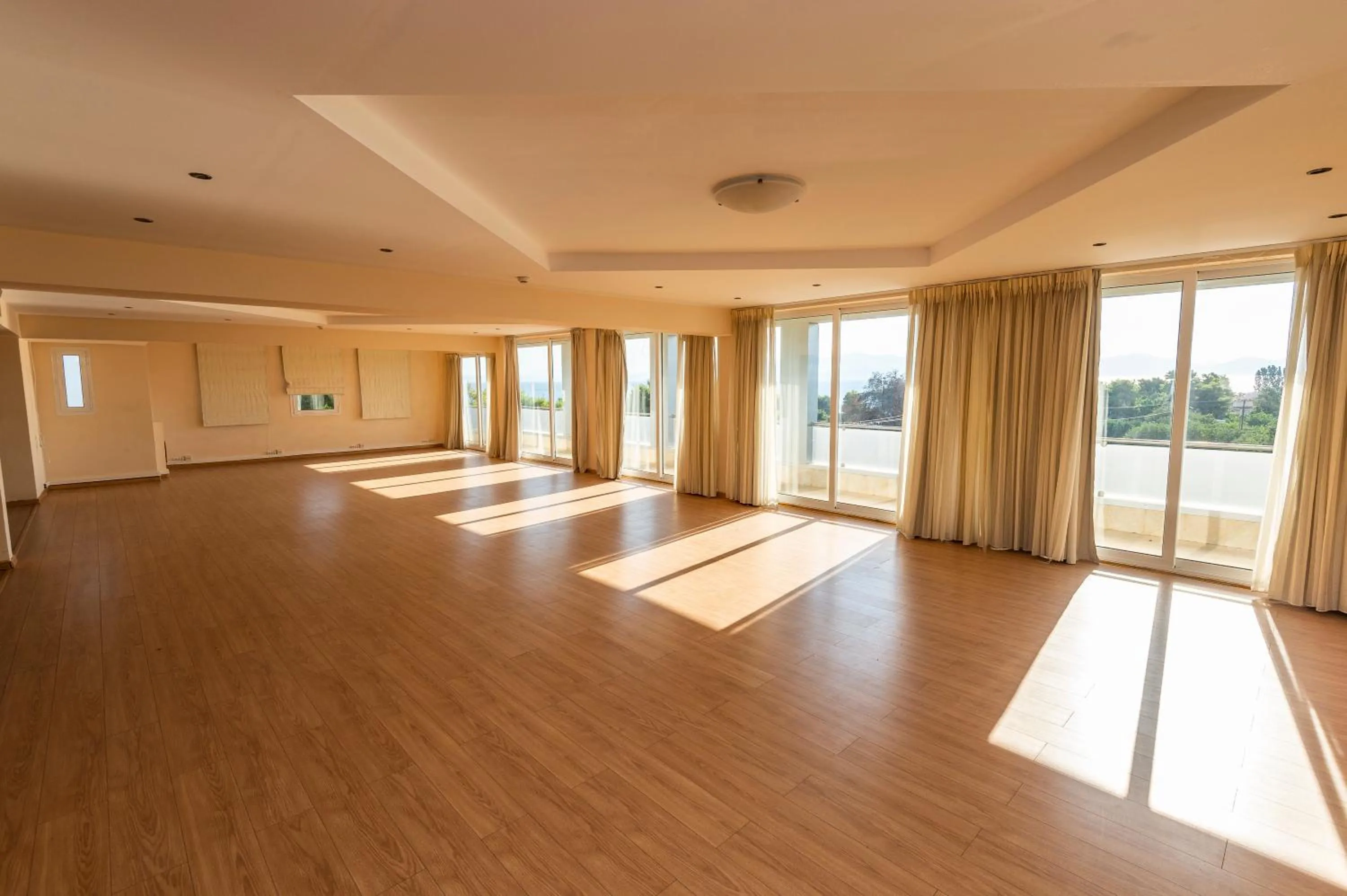 Area and facilities in Dolphin Resort & Conference