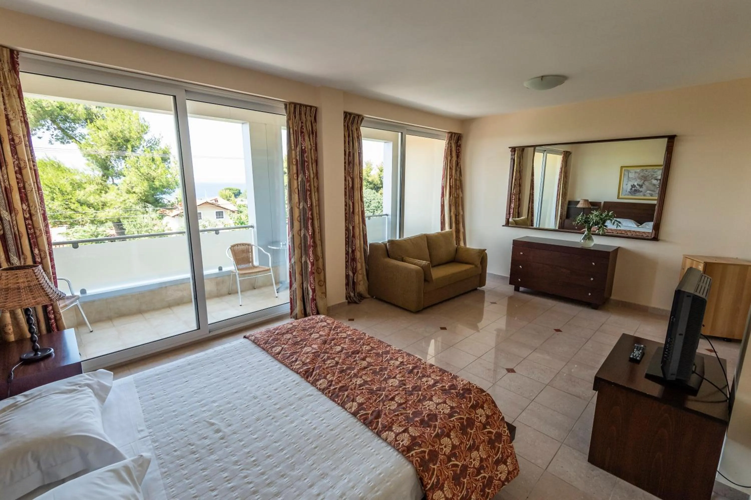 Photo of the whole room, Bed in Dolphin Resort & Conference