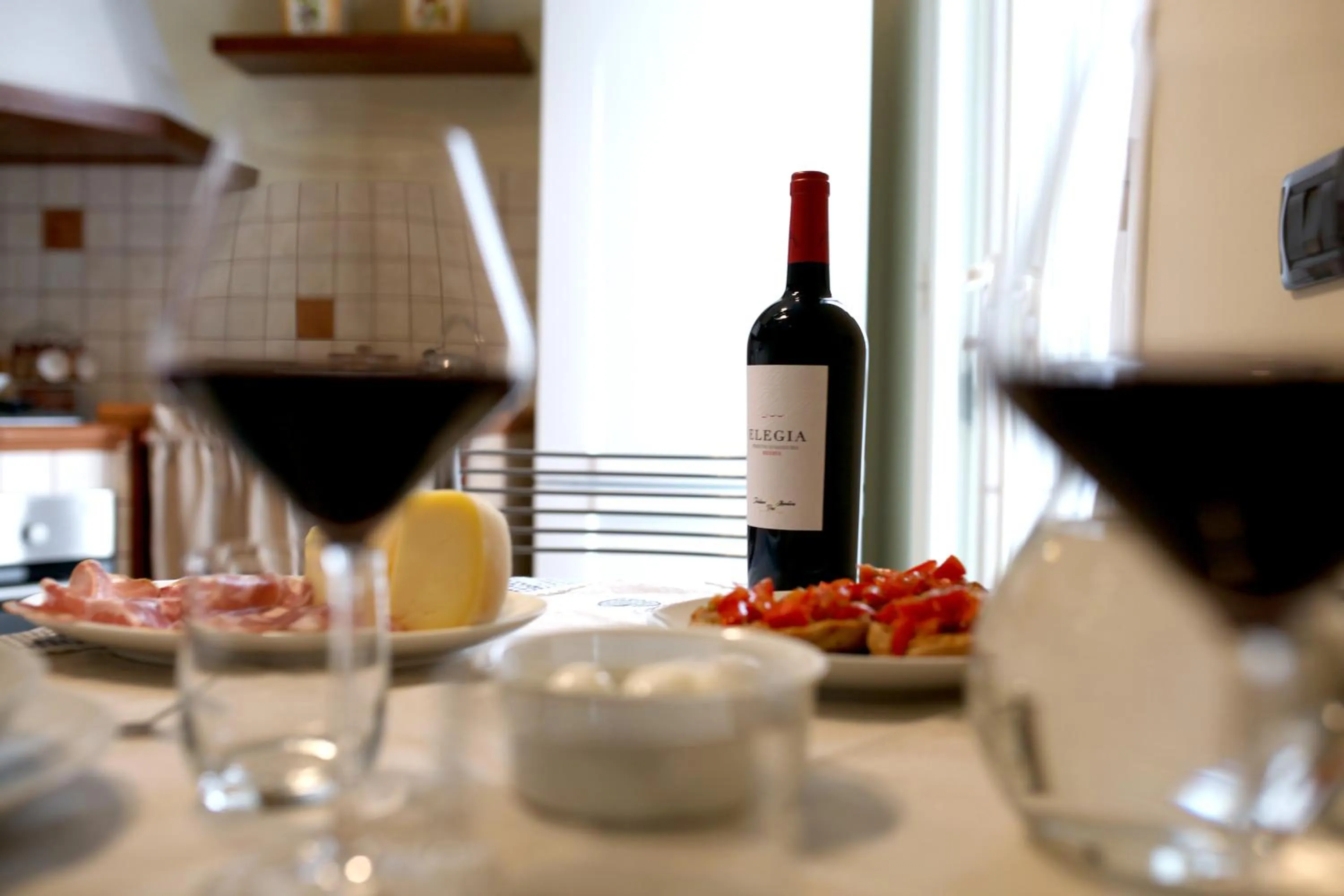 Kitchen or kitchenette in La Buona Creanza by Jdvacanze