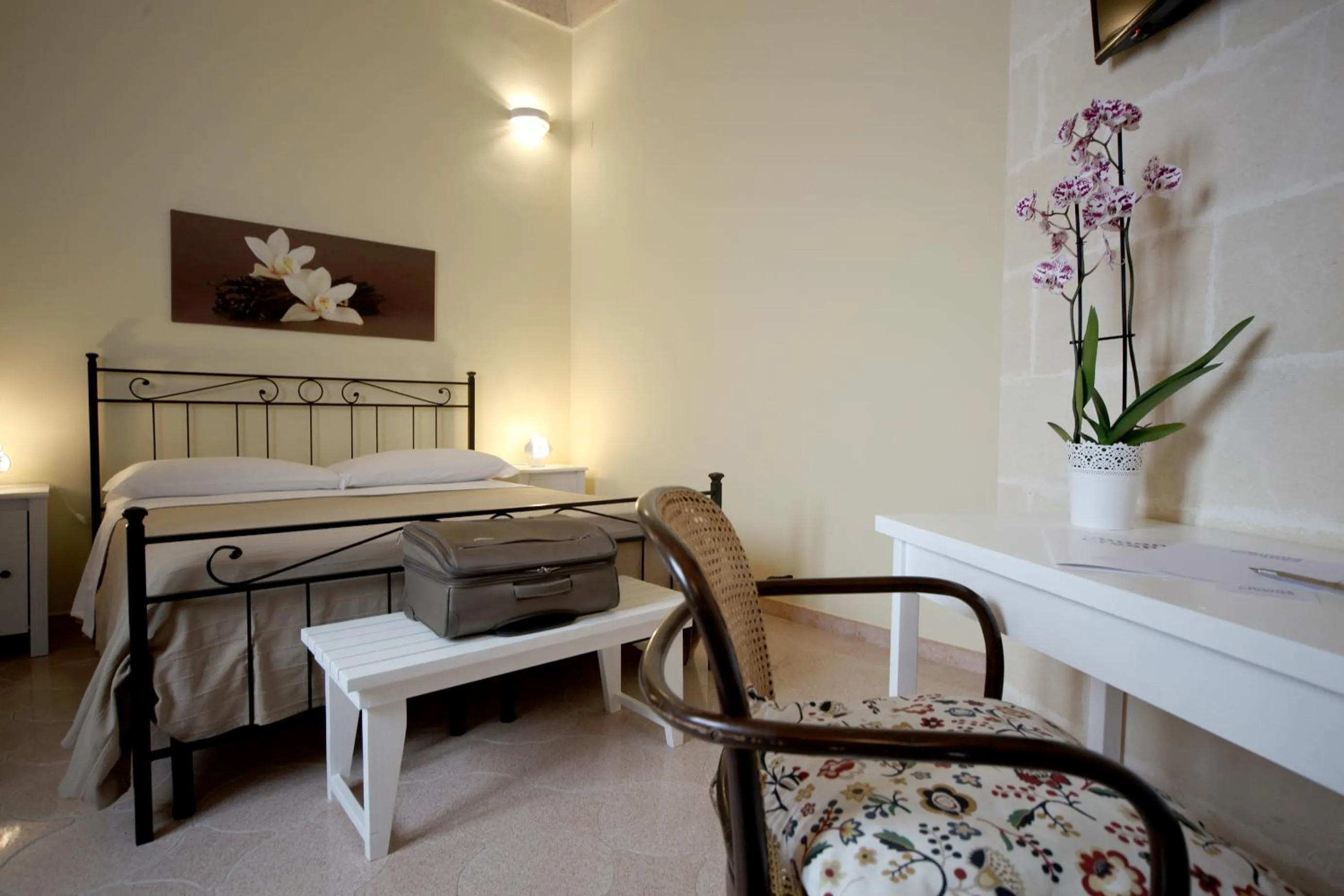 Photo of the whole room, Bed in La Buona Creanza by Jdvacanze