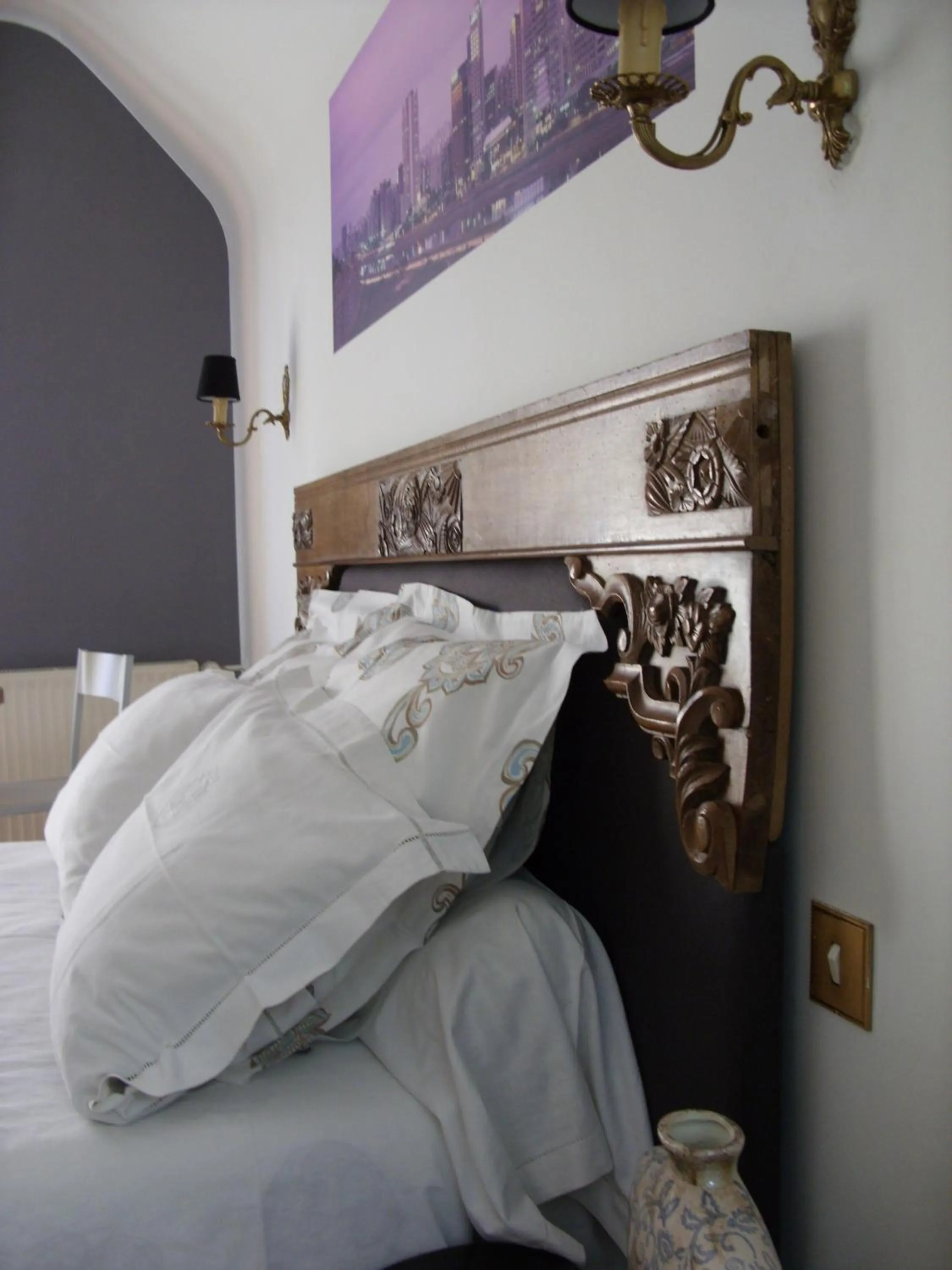 Decorative detail in Marcia Donatti - A l'Ombre des Coteaux Sao Paulo