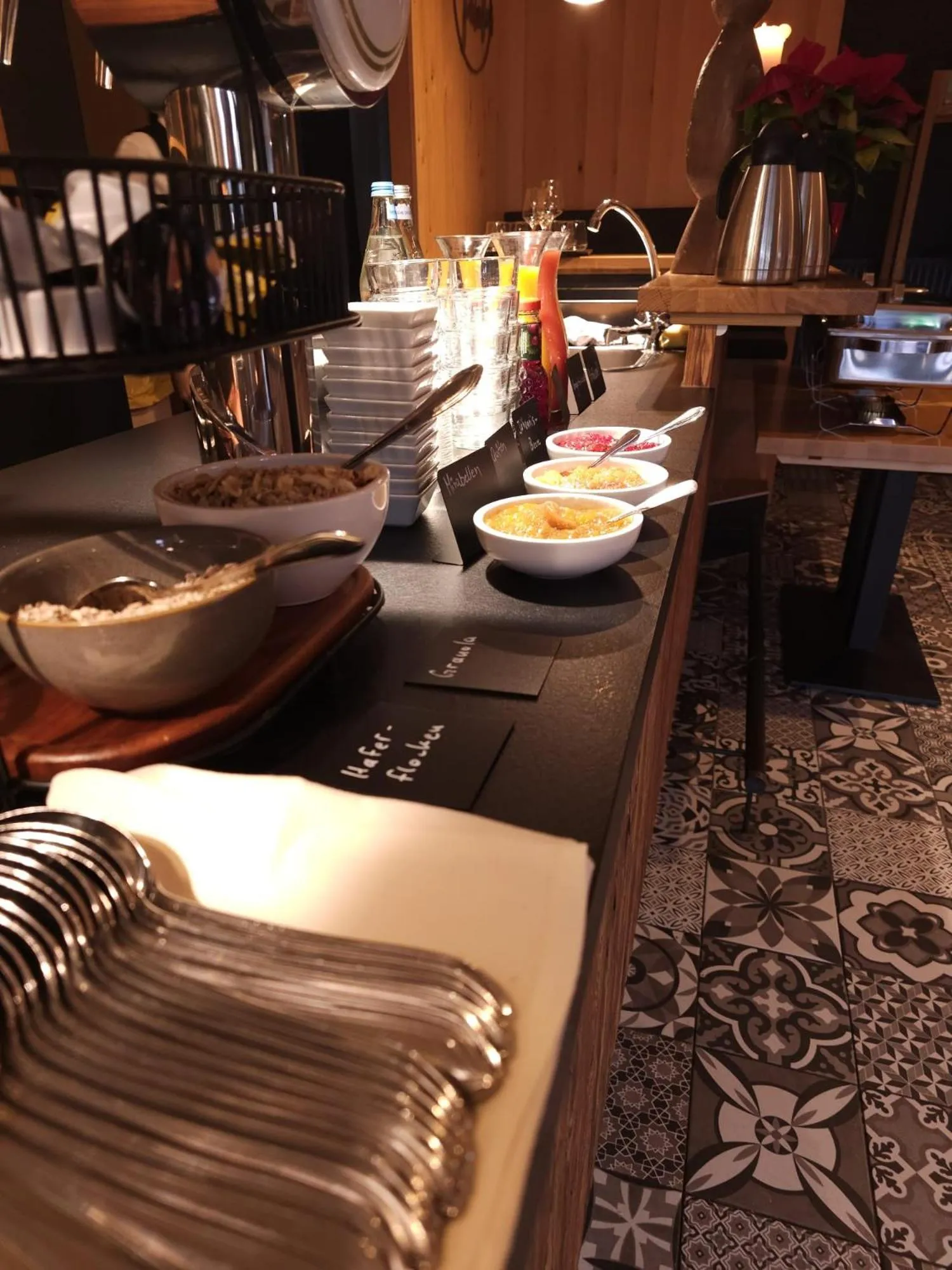 Breakfast in Wein Erlebnis Hotel Maimühle