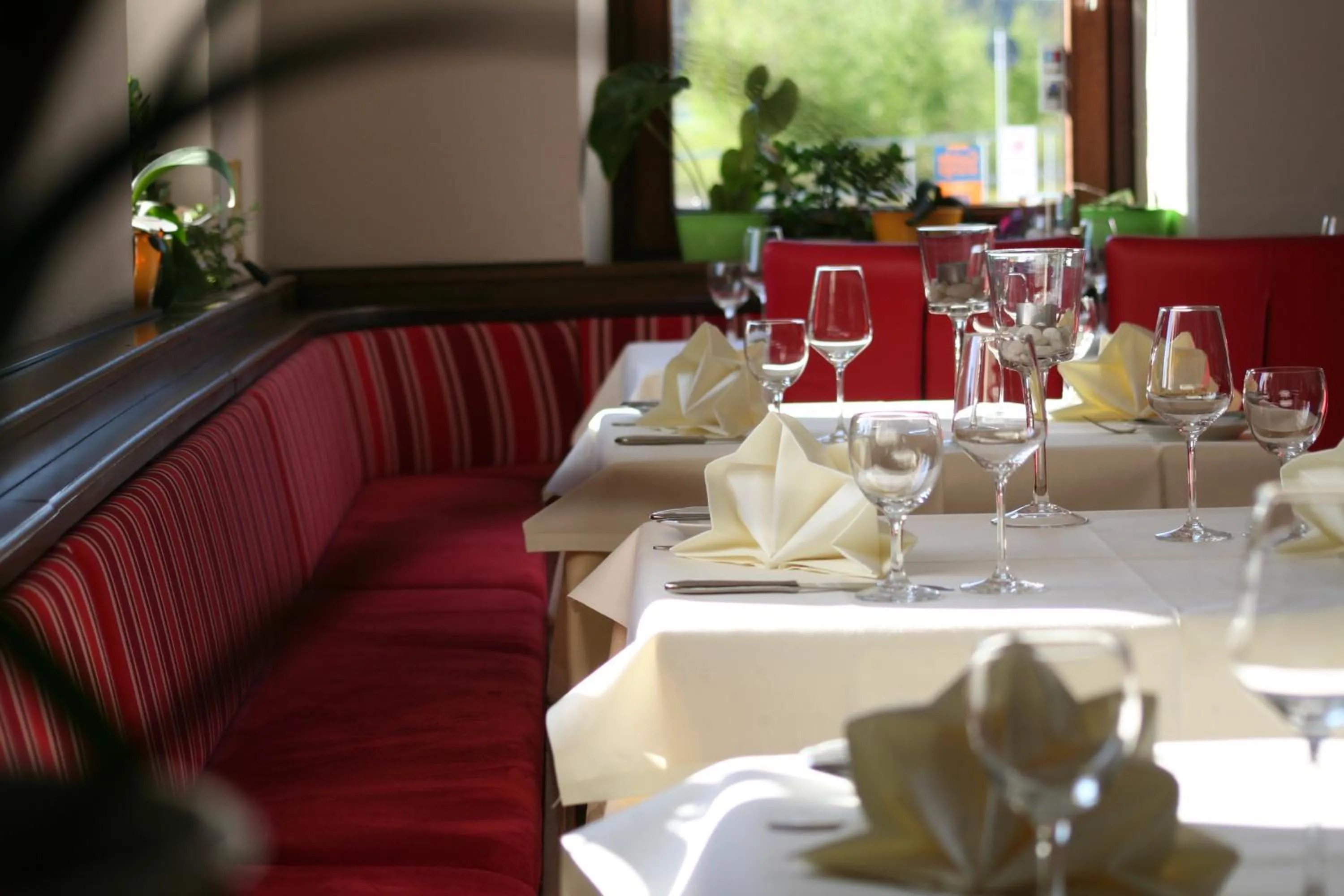 Restaurant/places to eat in Wein Erlebnis Hotel Maimühle