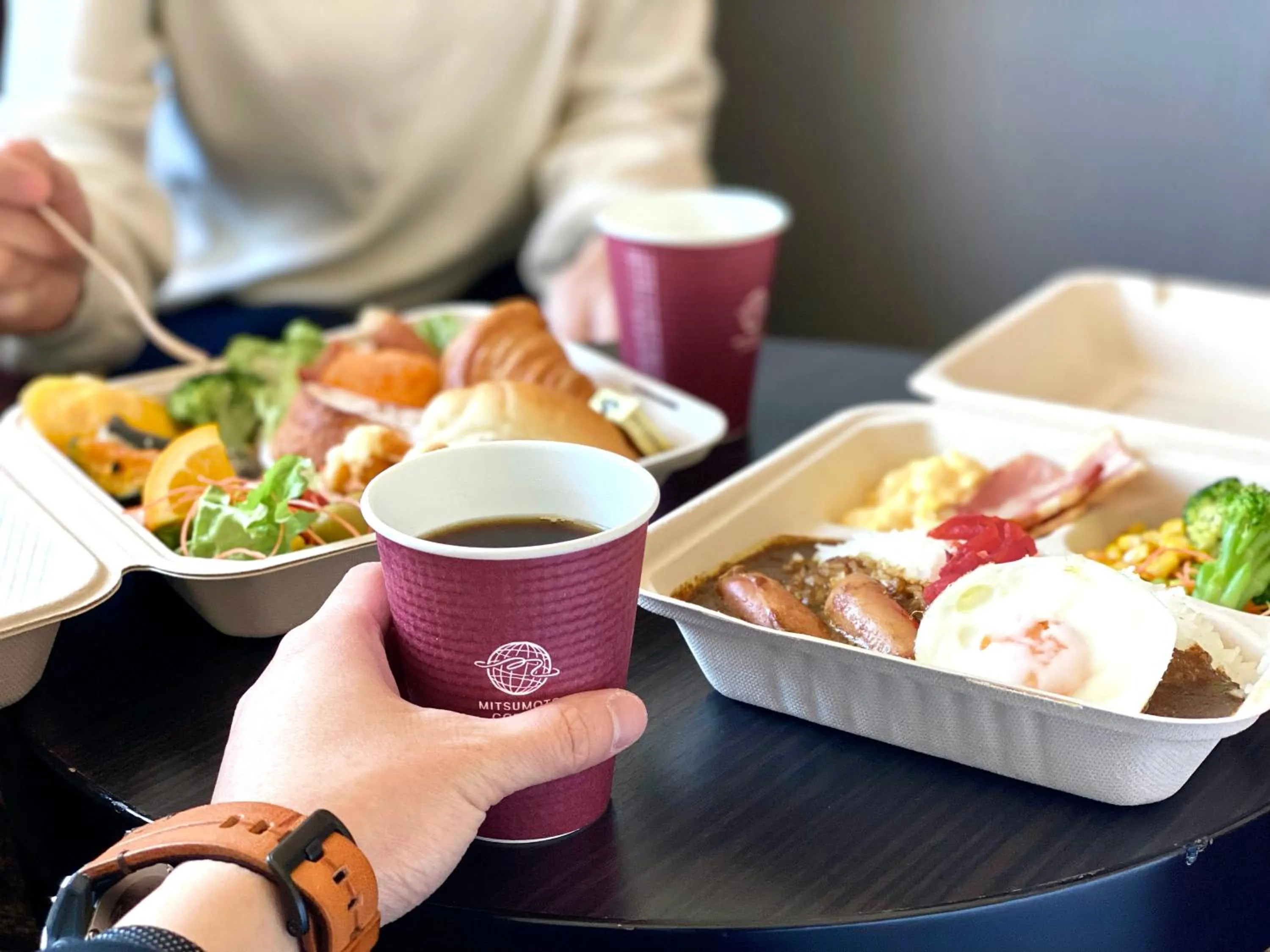 Coffee/tea facilities in Mercure Sapporo