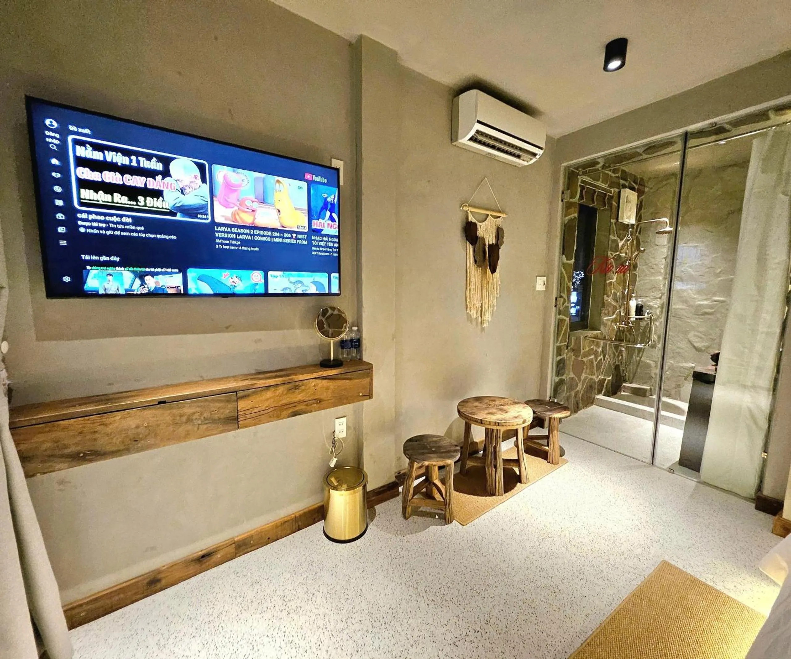 Bathroom in Victory Hotel