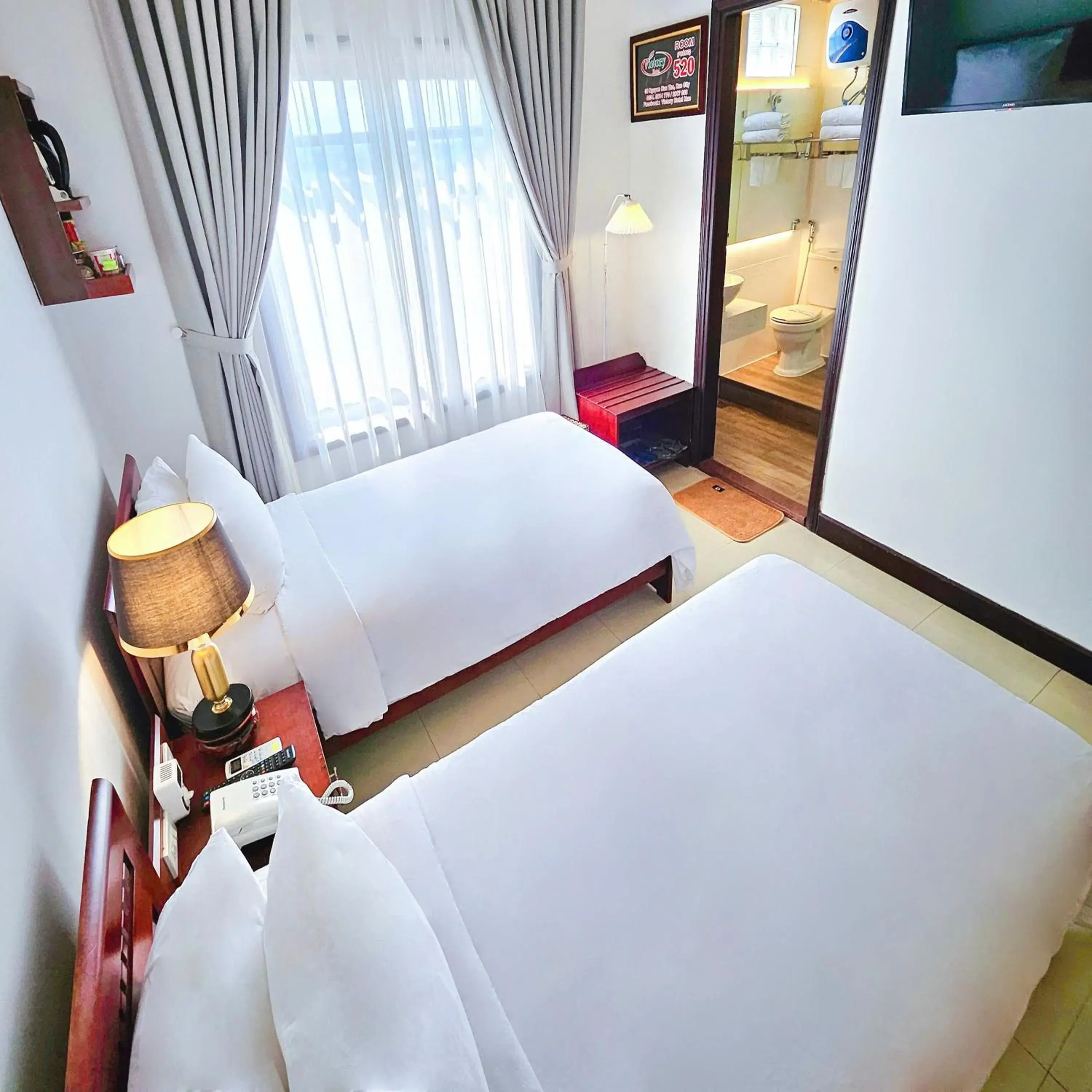 Superior Twin Room in Victory Hotel Superior Twin Room in Victory Hotel