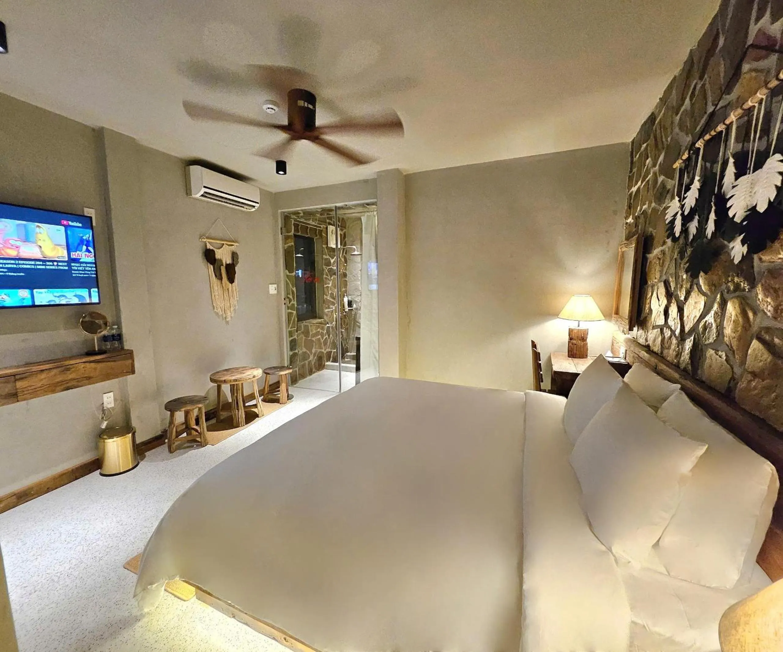 Bed in Victory Hotel