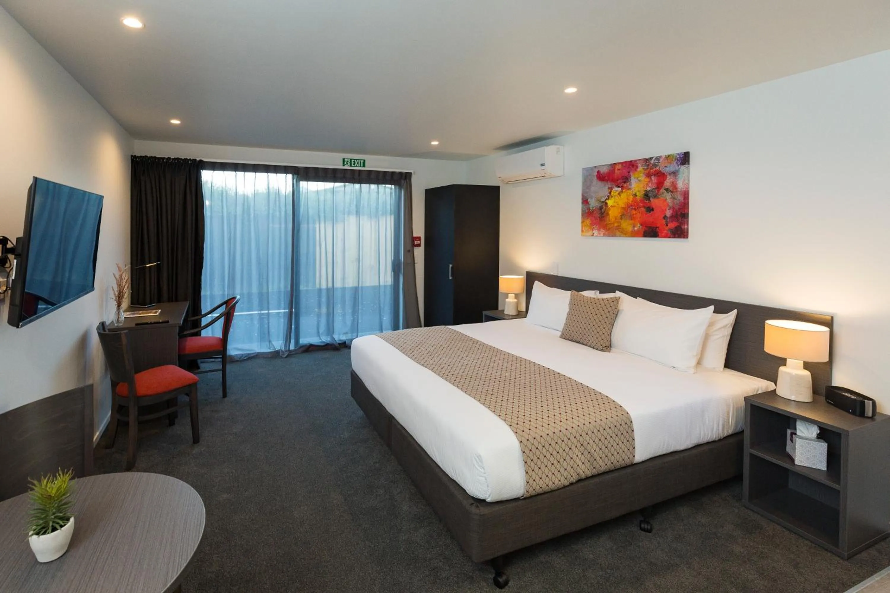 Bedroom, Bed in Carnmore Hagley Park