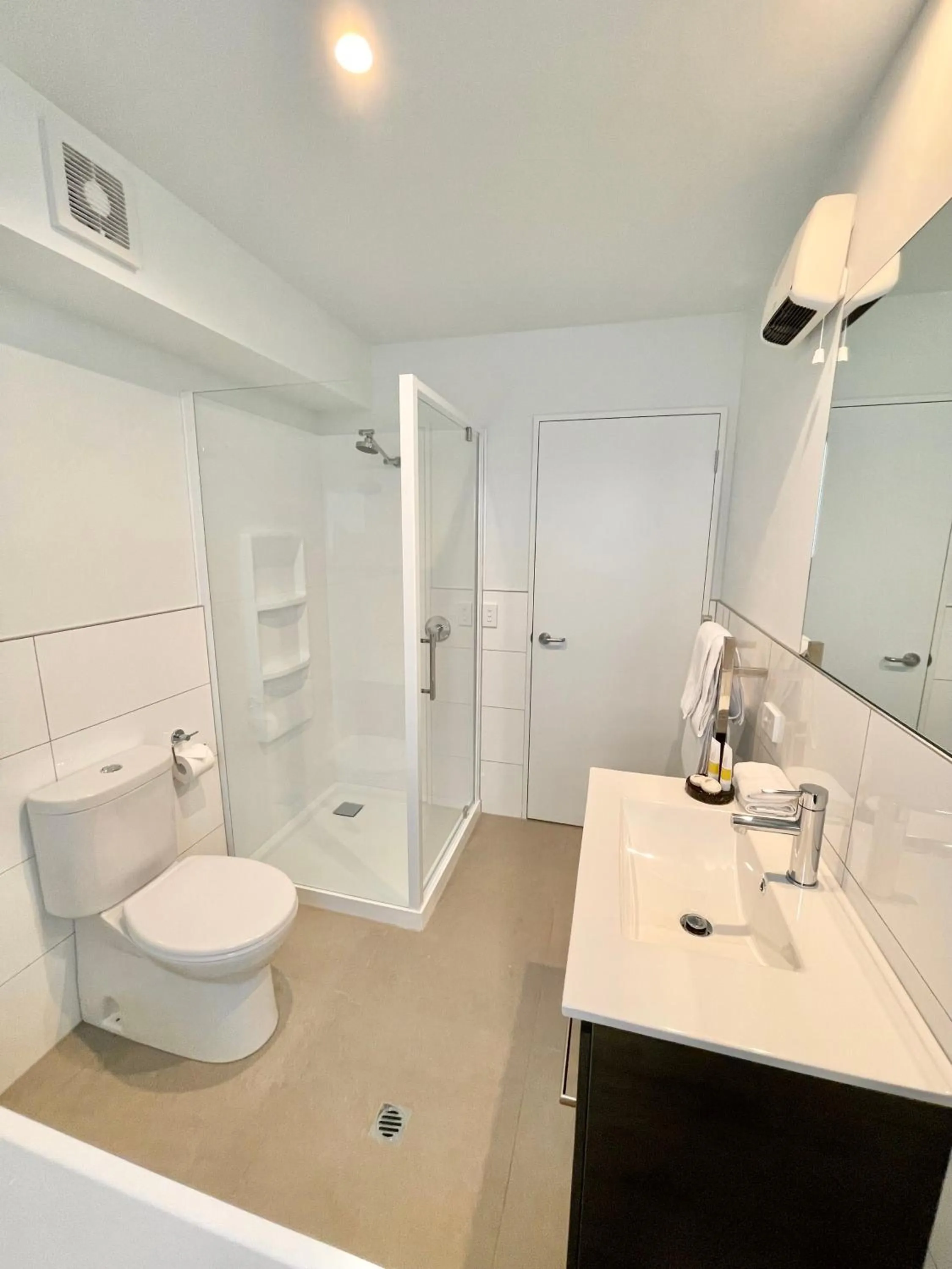 Bathroom in Carnmore Hagley Park