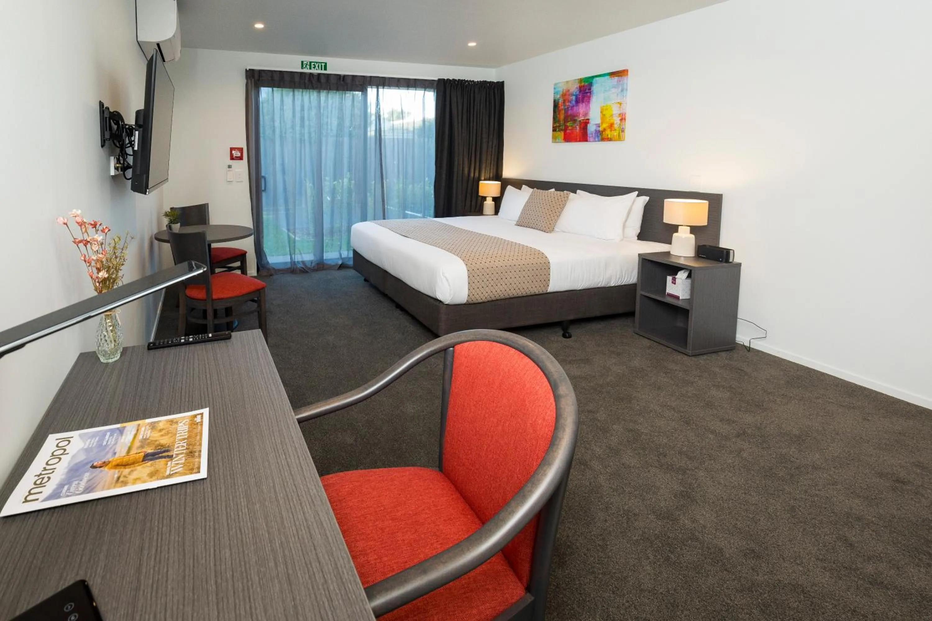 Bedroom, Bed in Carnmore Hagley Park