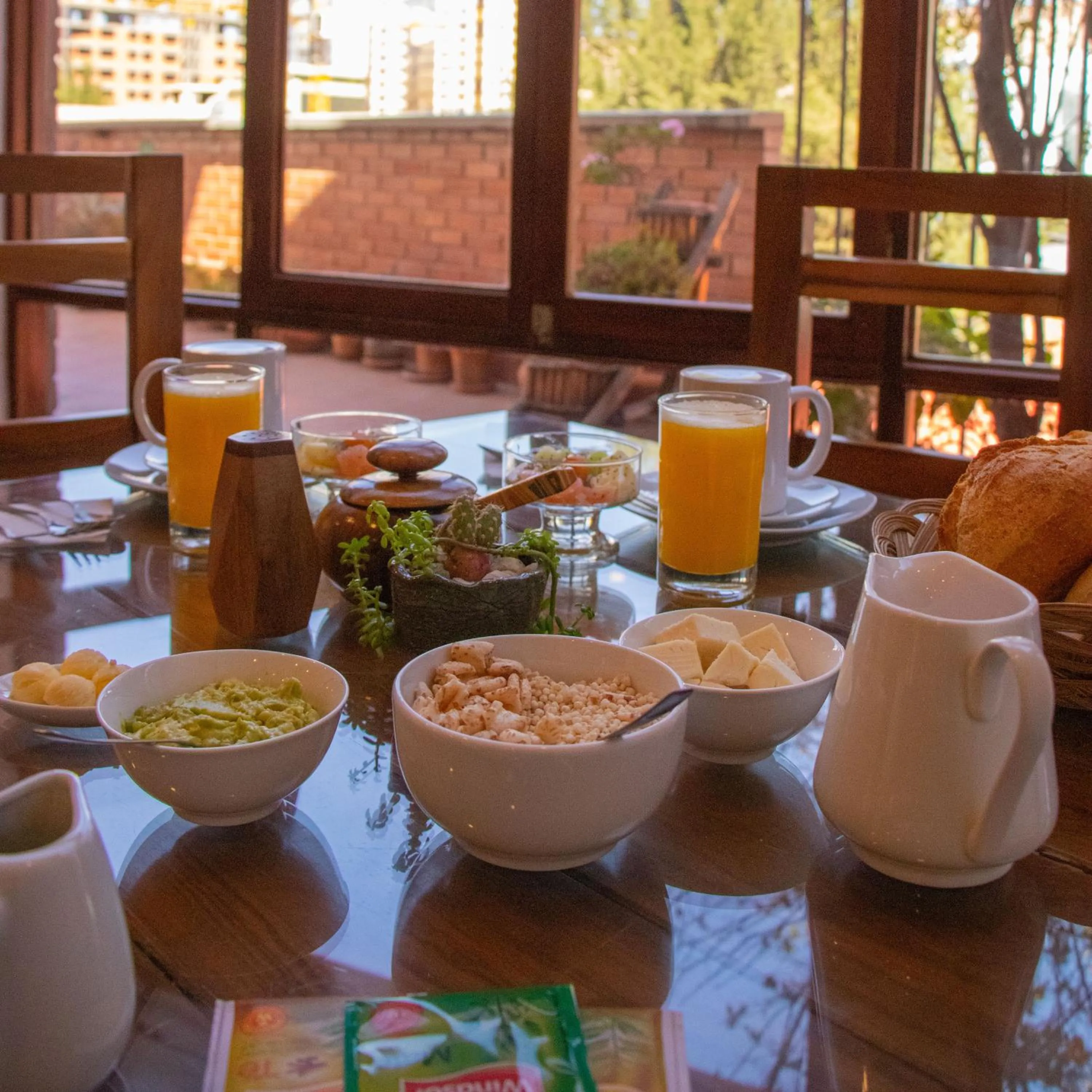 Breakfast in Qhini Hotel Boutique