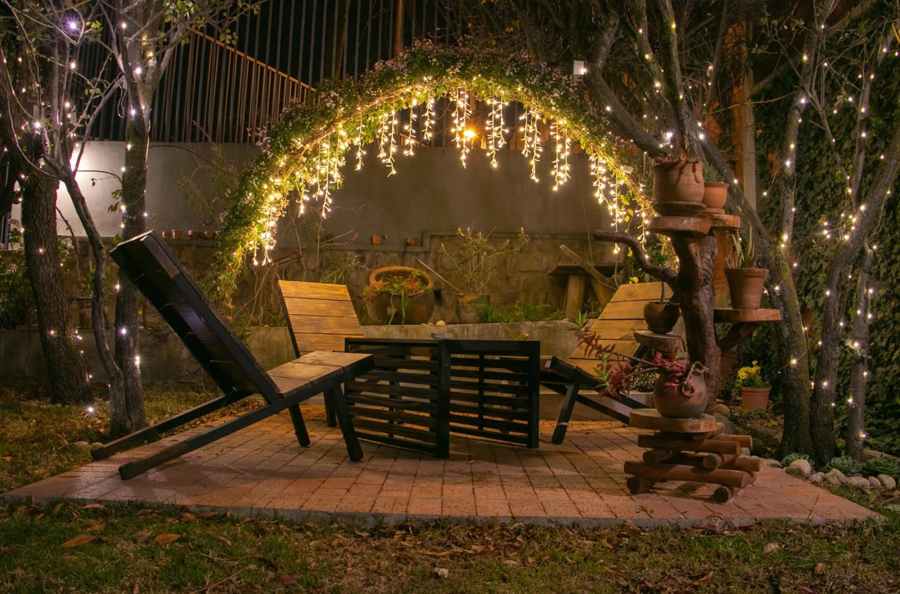 Property building in Qhini Hotel Boutique