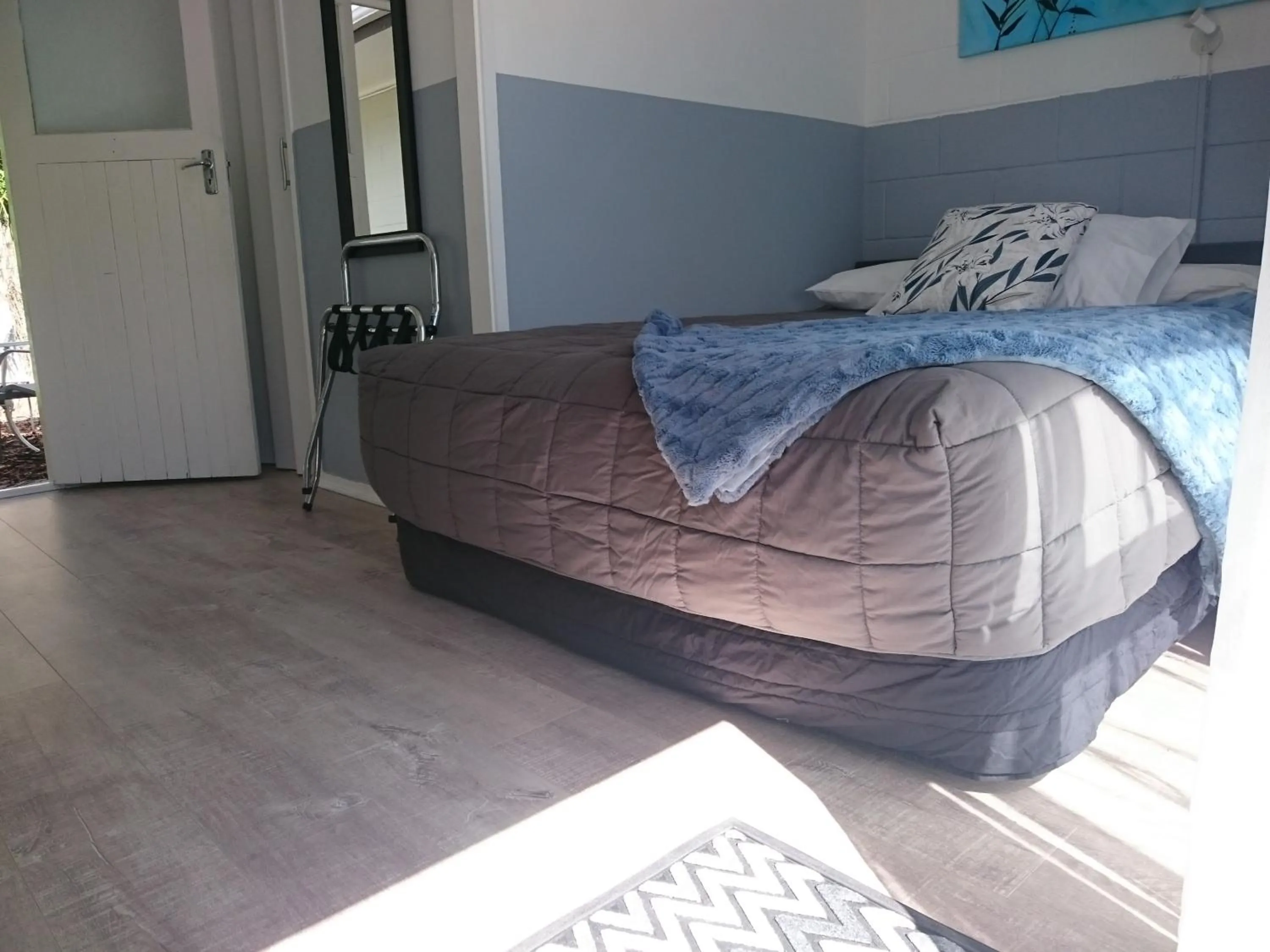 Bed in Aarangi Tui Motel