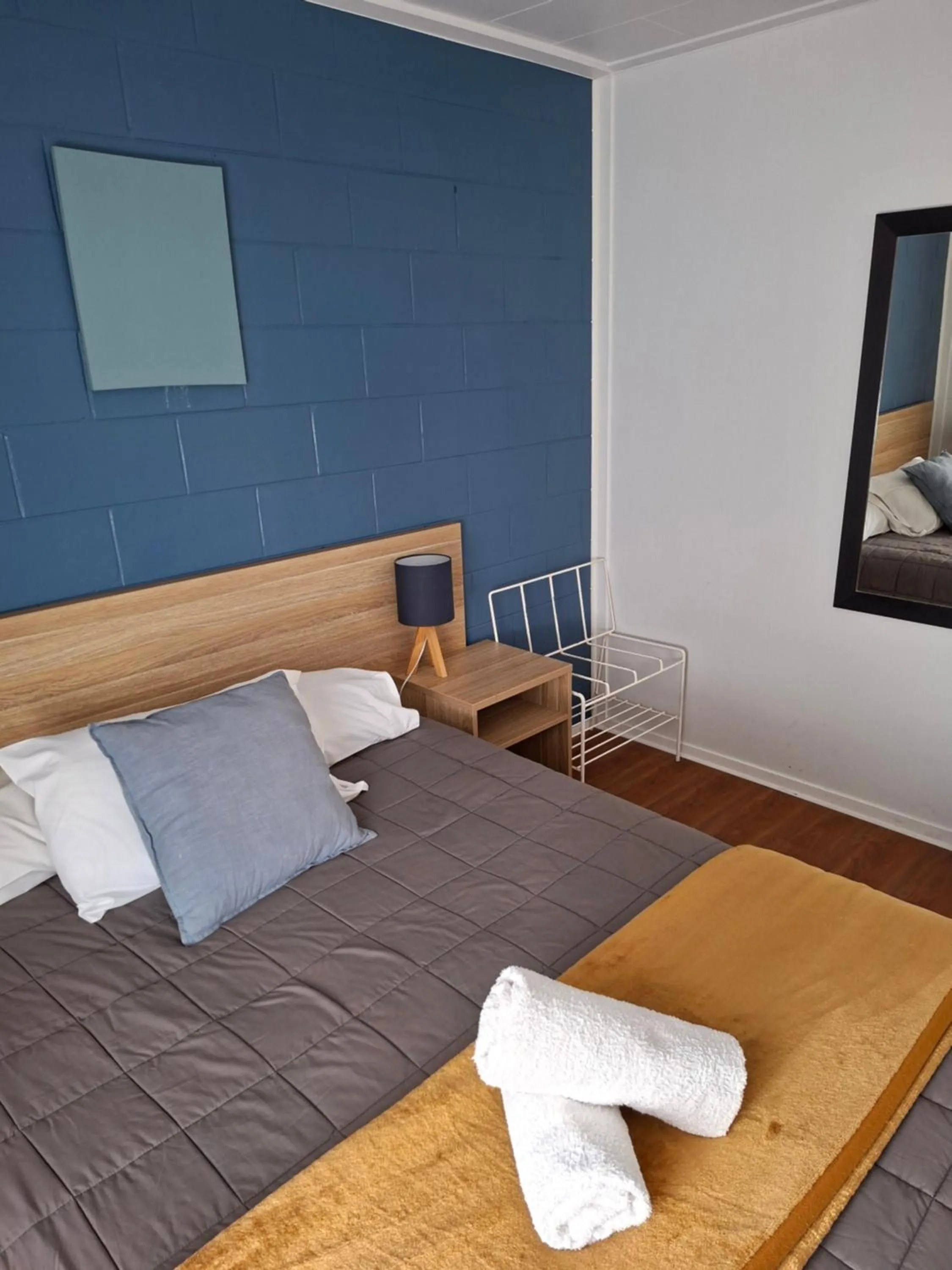 Bed in Aarangi Tui Motel