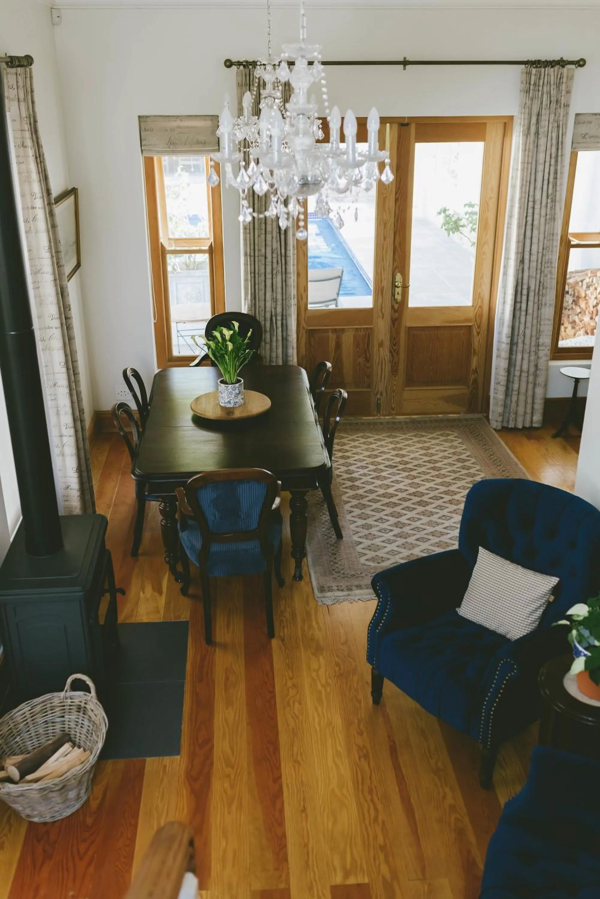 Communal lounge/ TV room in The Victorian Goose