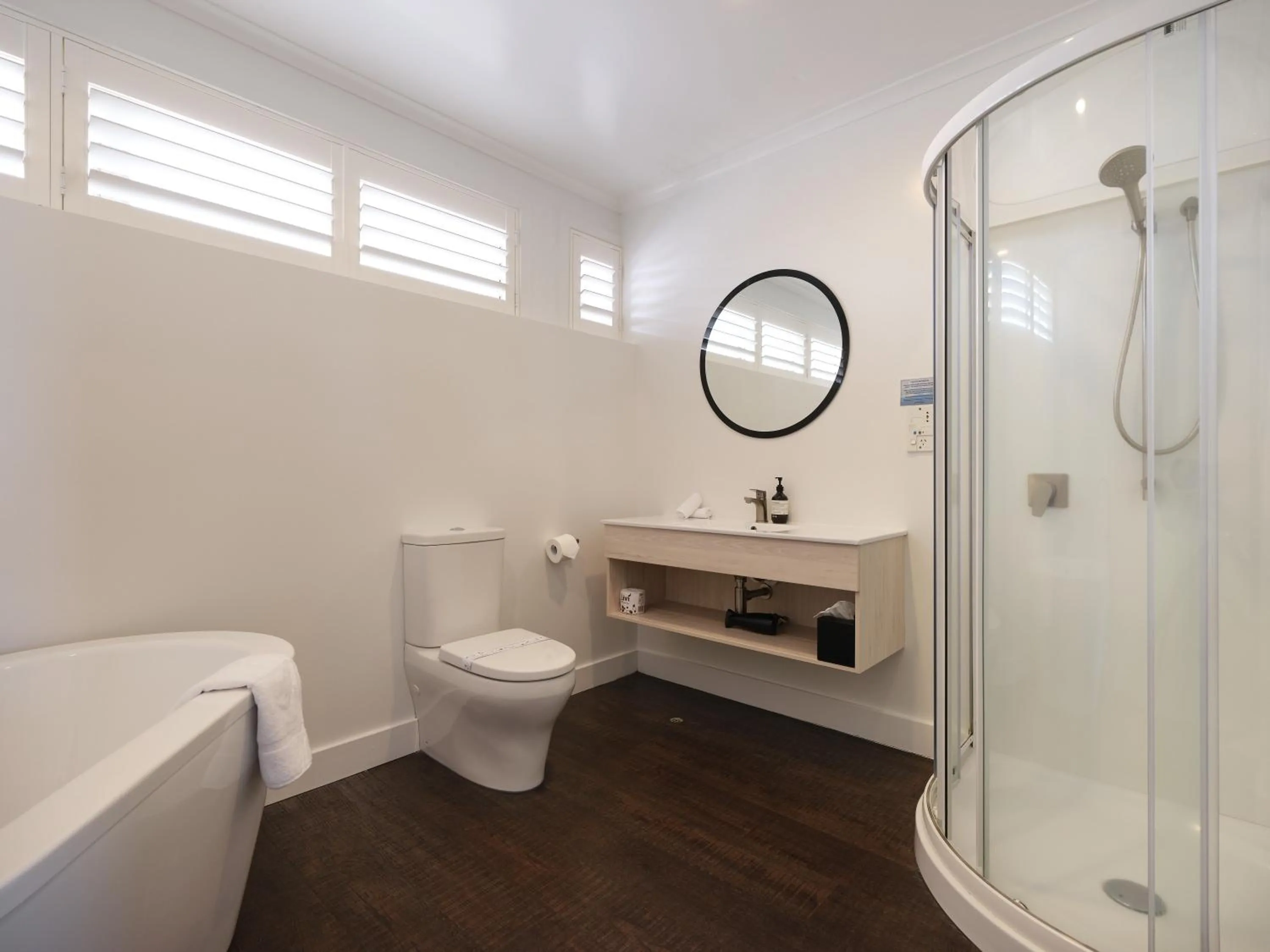 Suncourt Hotel & Conference Centre