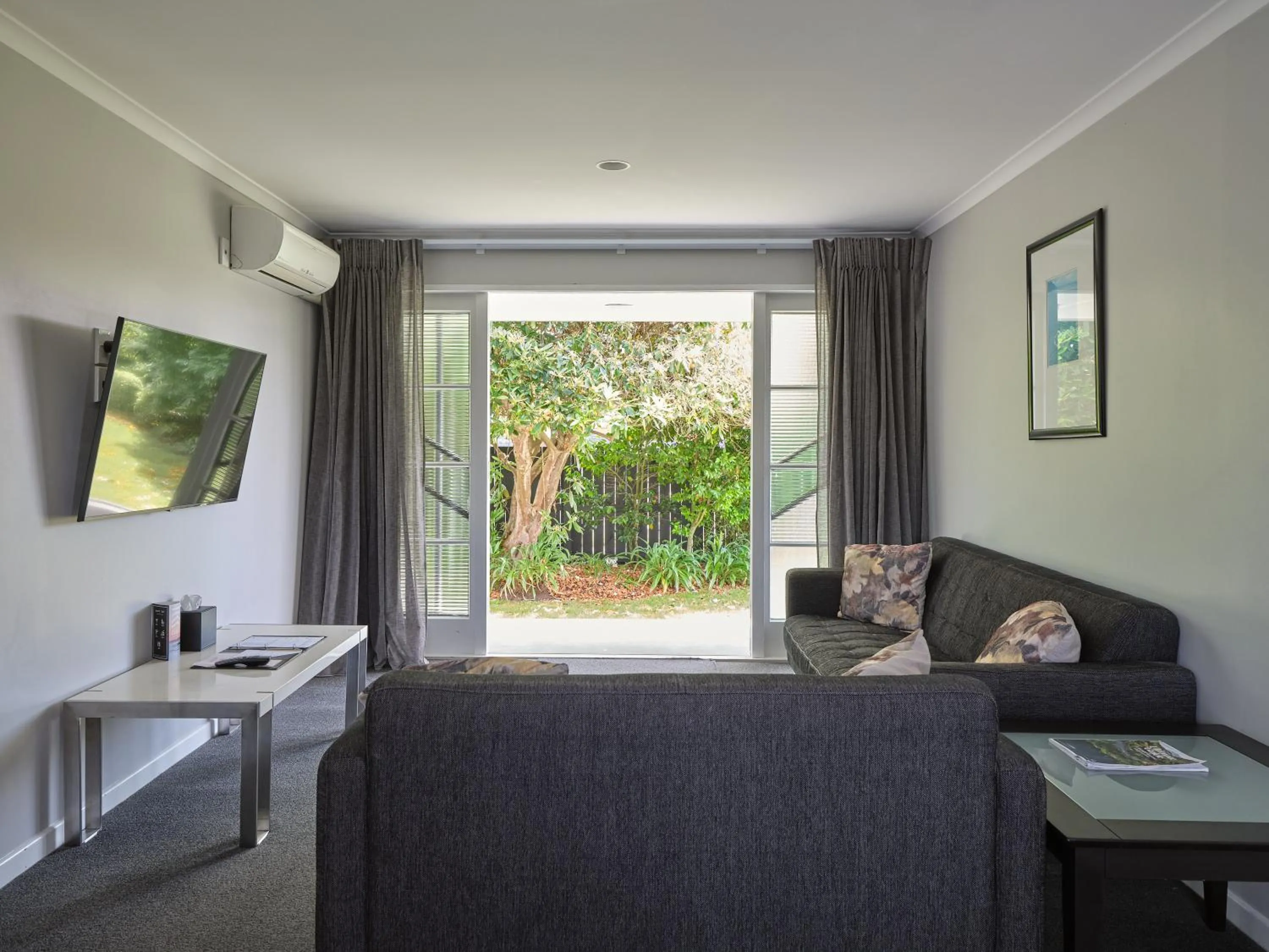 Suncourt Hotel & Conference Centre