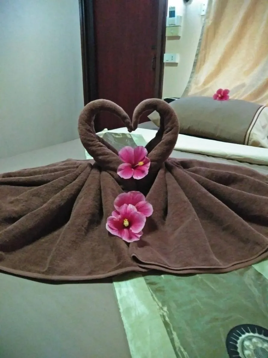 Bedroom, Bed in Phi Phi Green Hill Resort