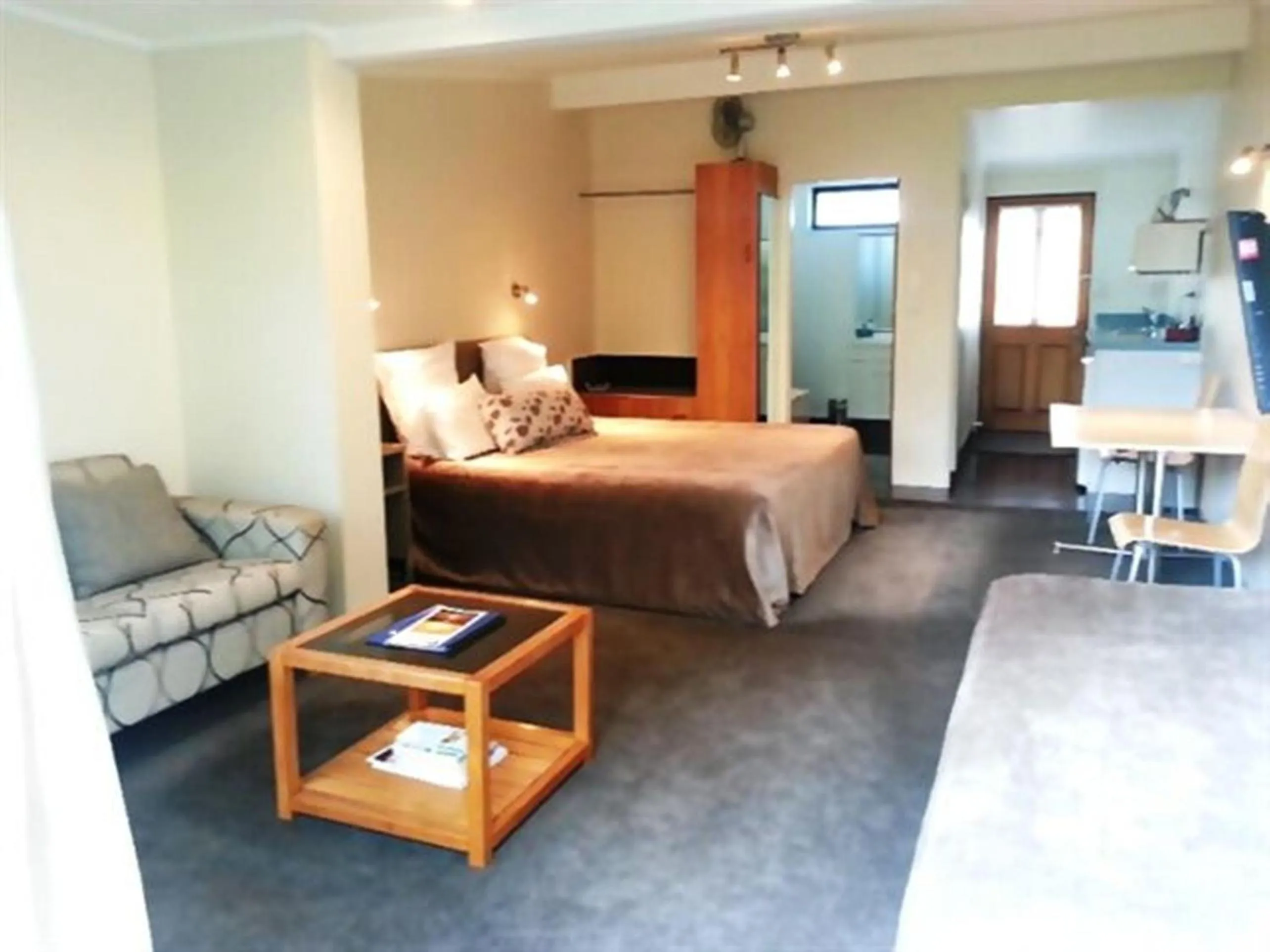 Photo of the whole room, Bed in Marineland Beachfront Accommodation