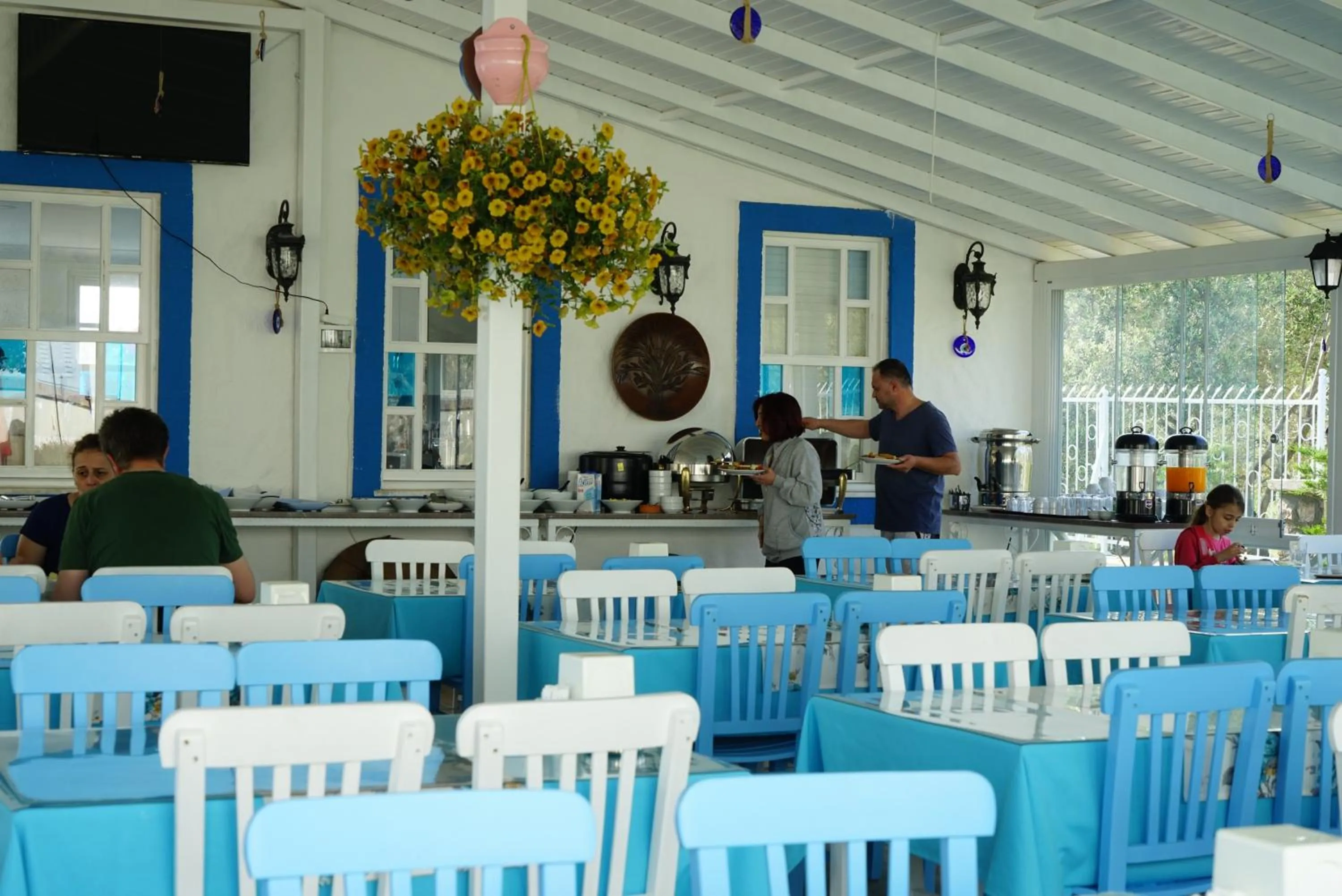 Restaurant/places to eat in Zeytin Arası Apart Otel