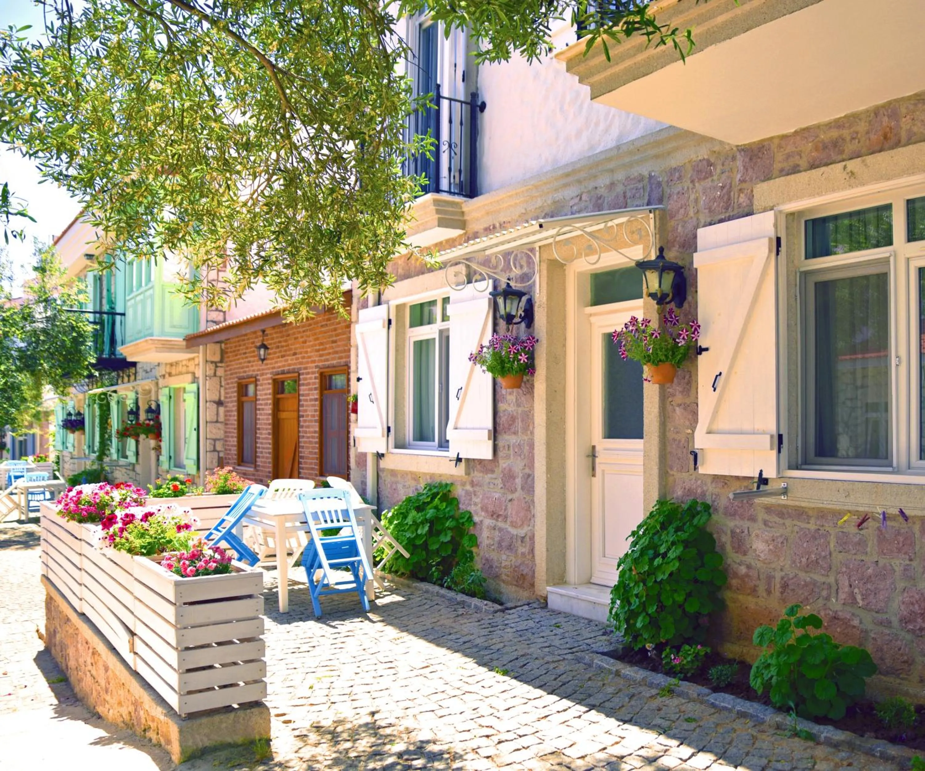 Property building in Zeytin Arası Apart Otel