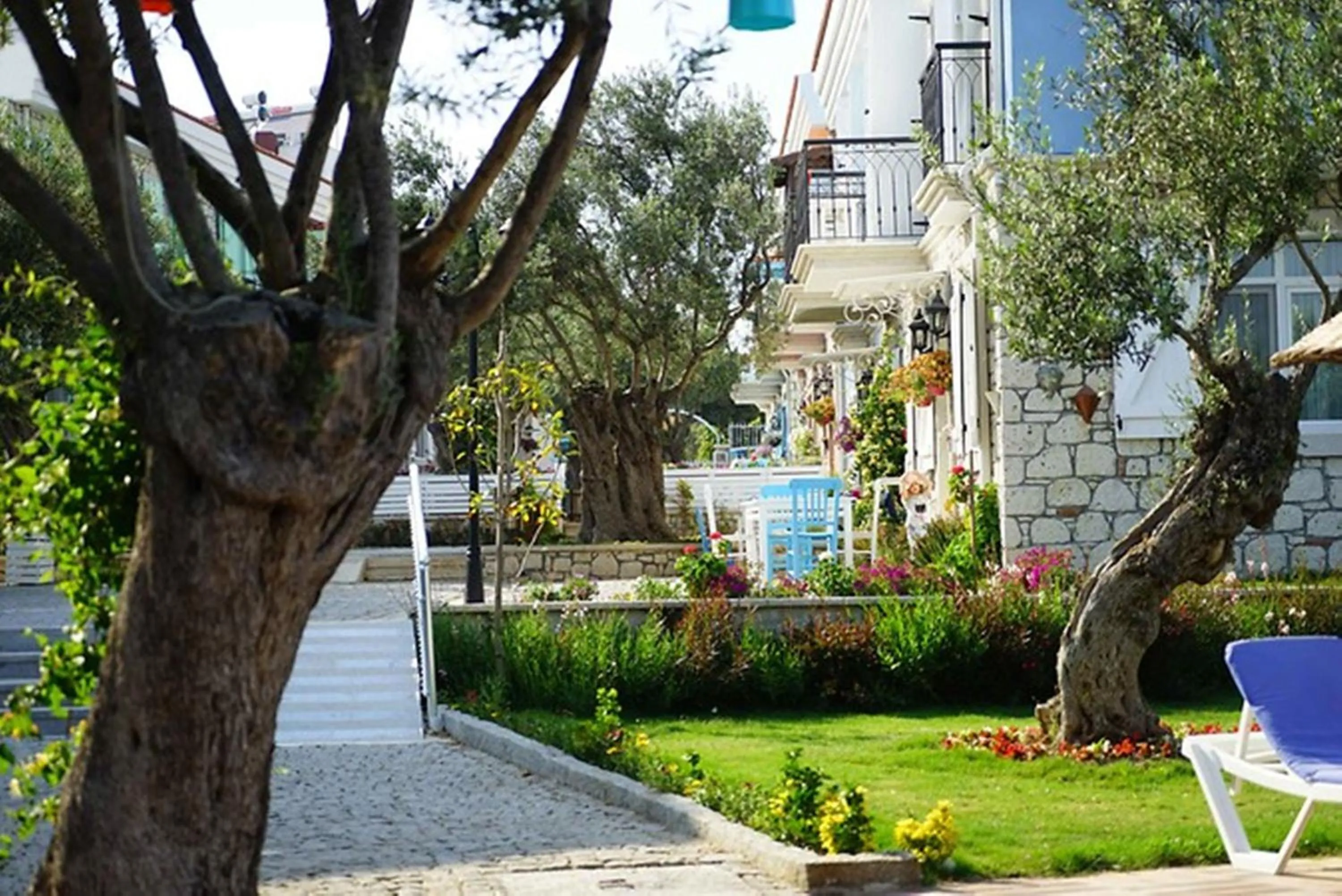 Garden in Zeytin Arası Apart Otel