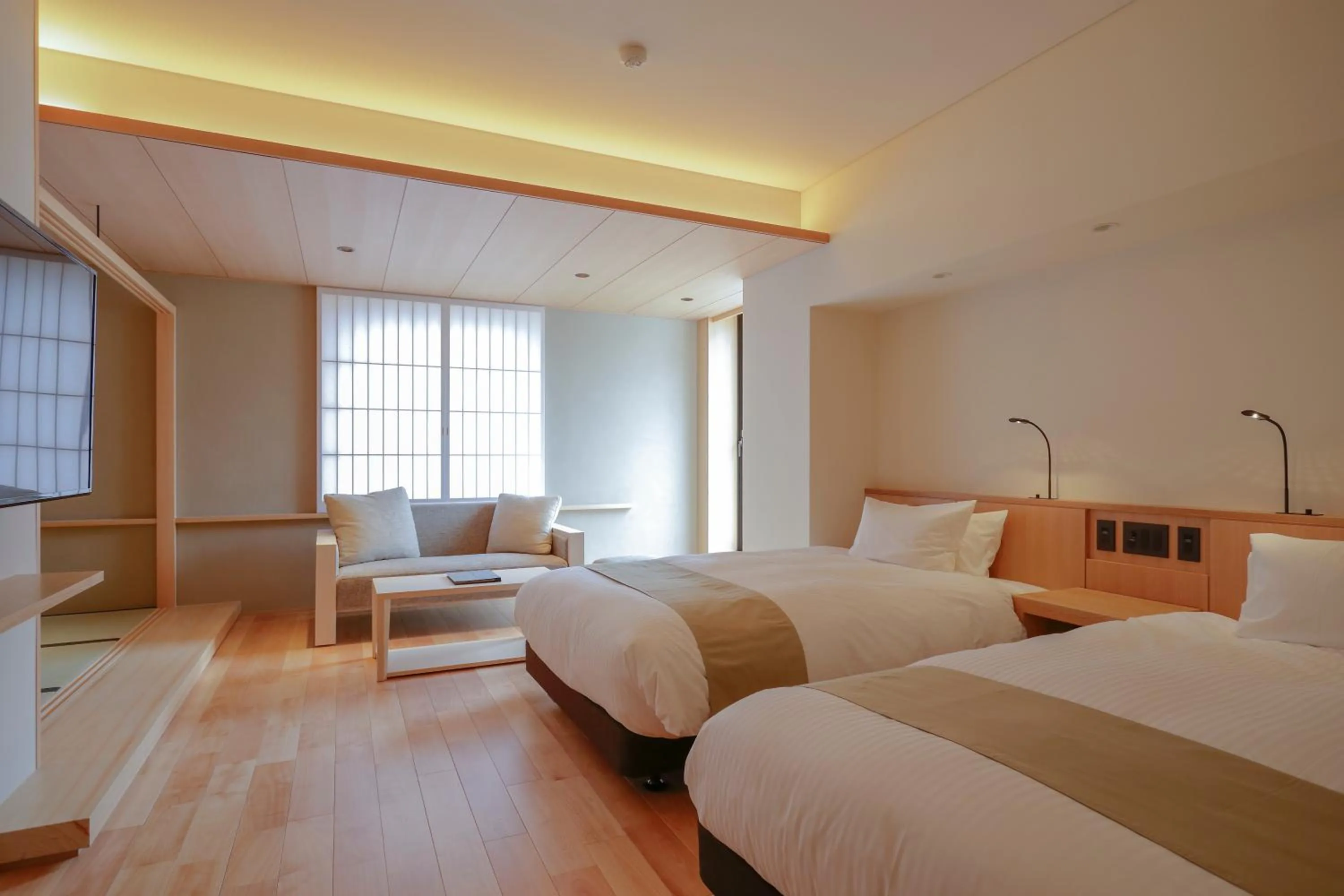 Bed in Kaminarimon Ryokan