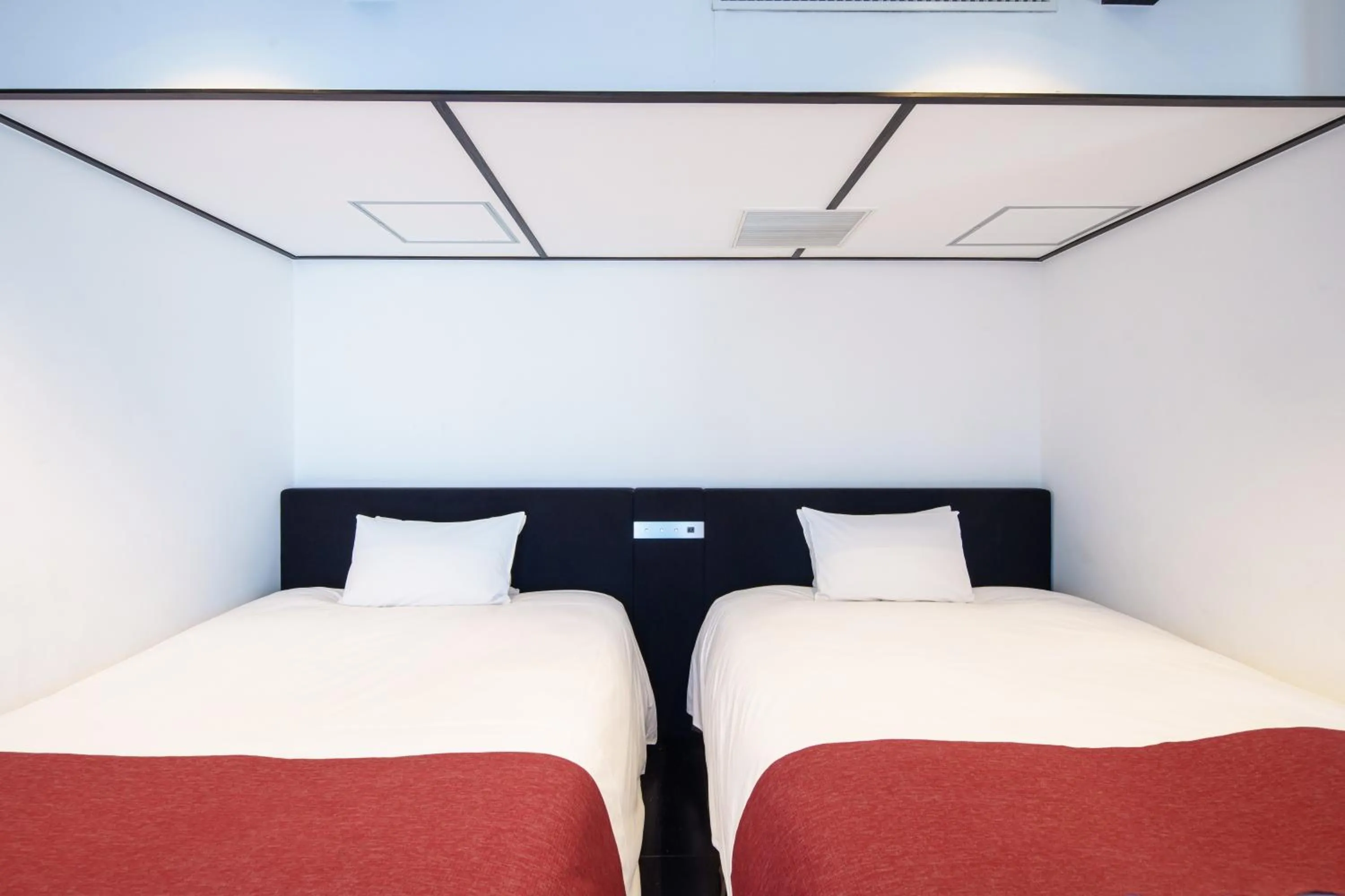 Bed in EN Hotel Shibuya