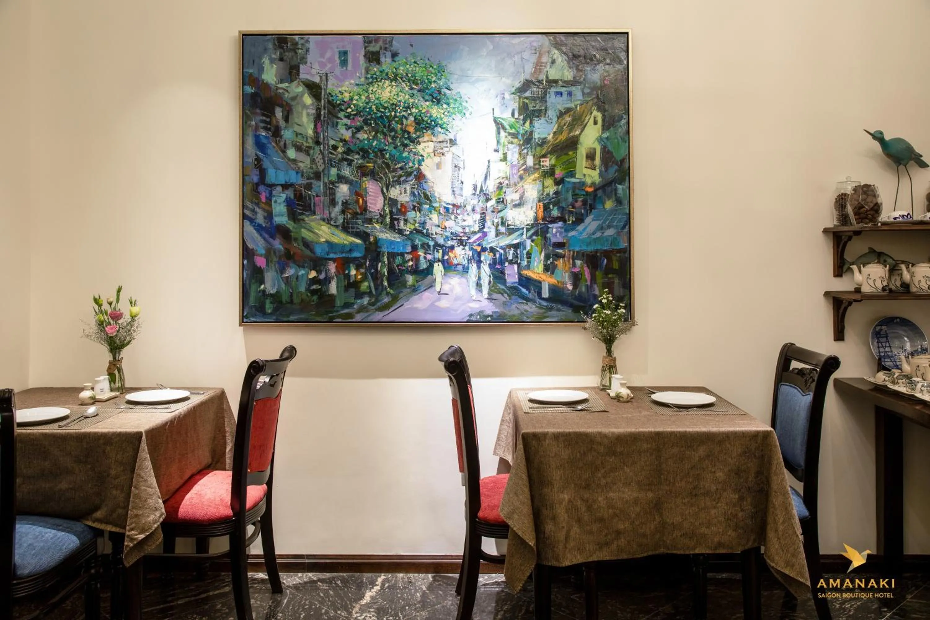 Restaurant/places to eat in Amanaki Saigon Boutique Hotel