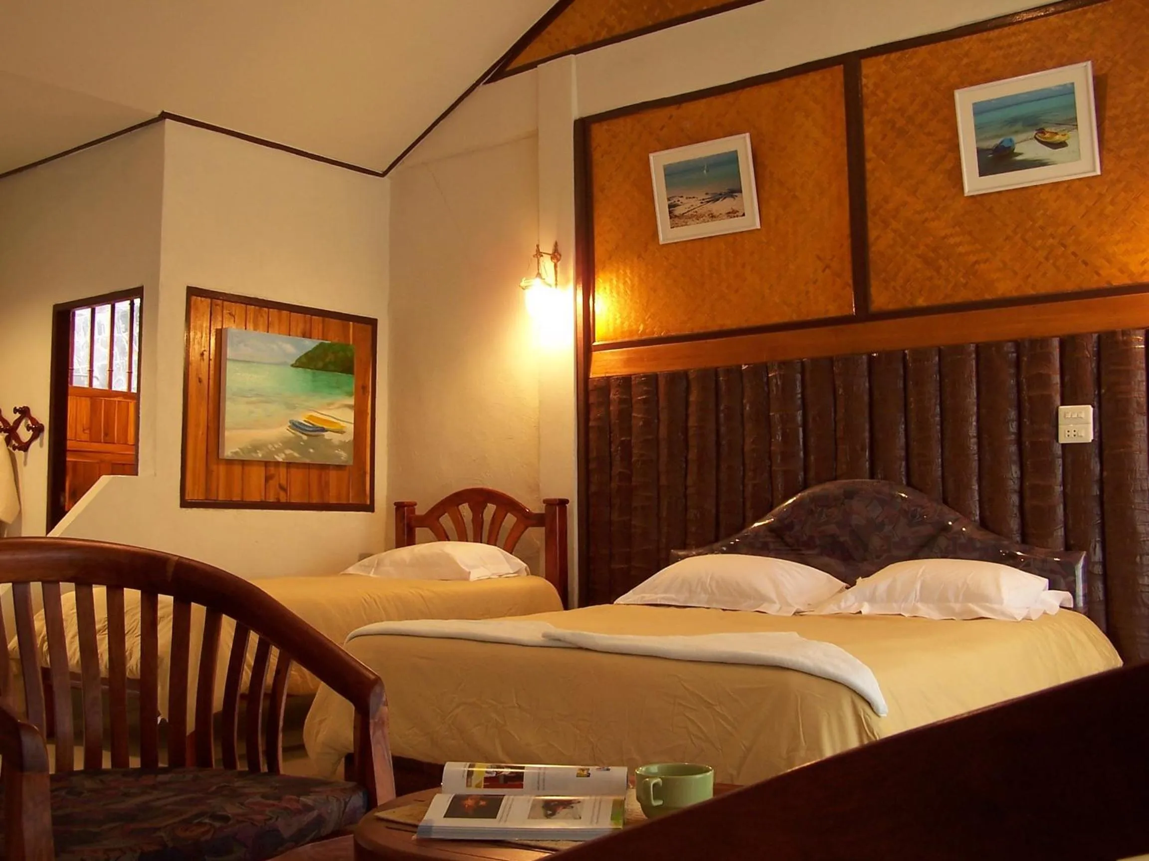 Bed in Koh Talu Island Resort