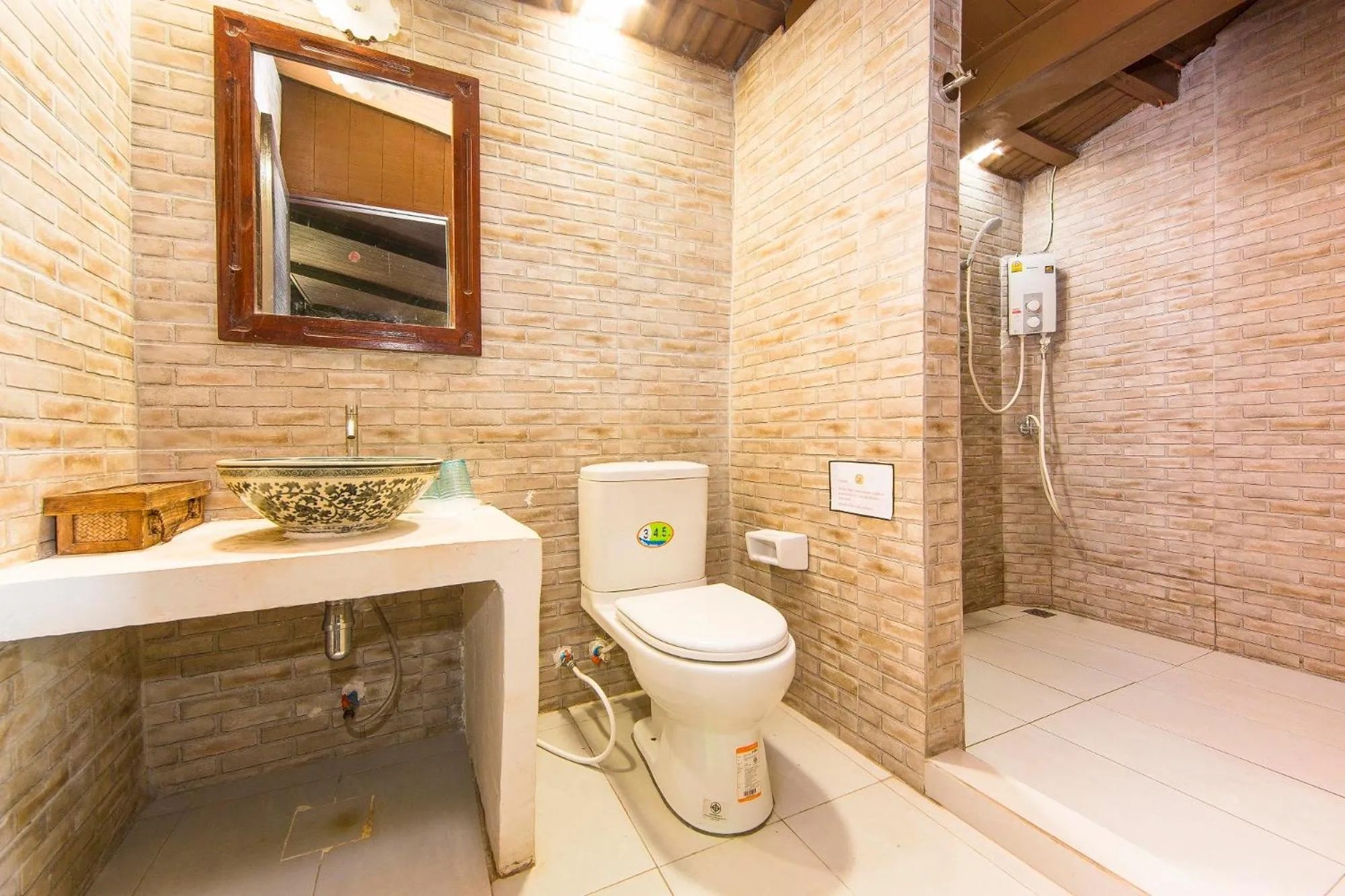 Bathroom in Koh Talu Island Resort
