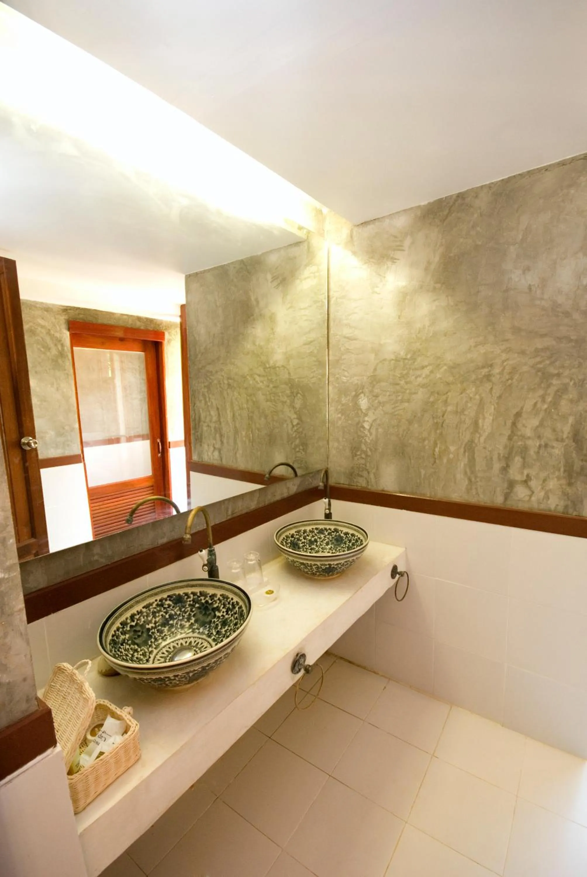 Bathroom in Koh Talu Island Resort
