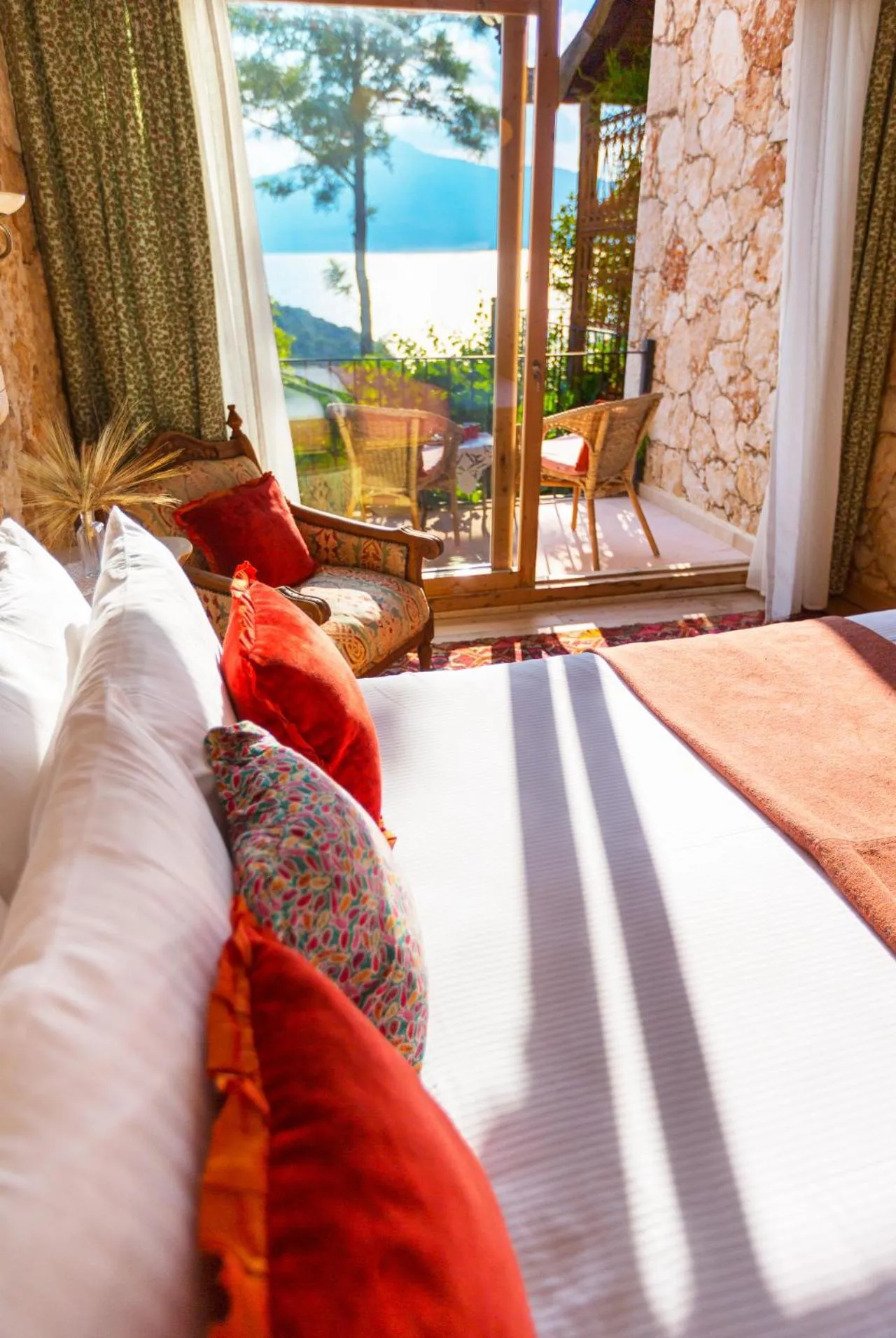 Bed in Fidanka Hotel