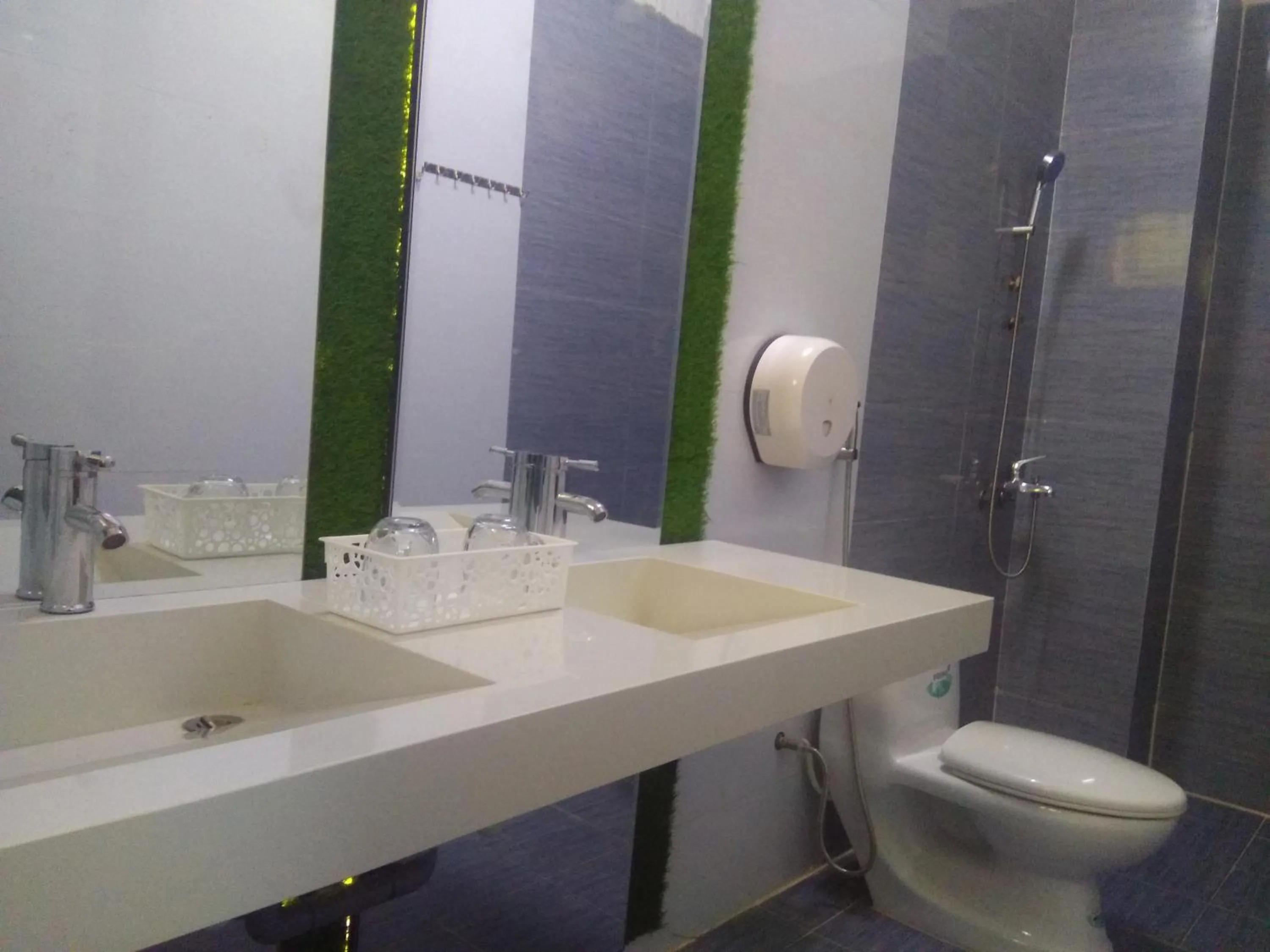 Bathroom in Hong My Hotel