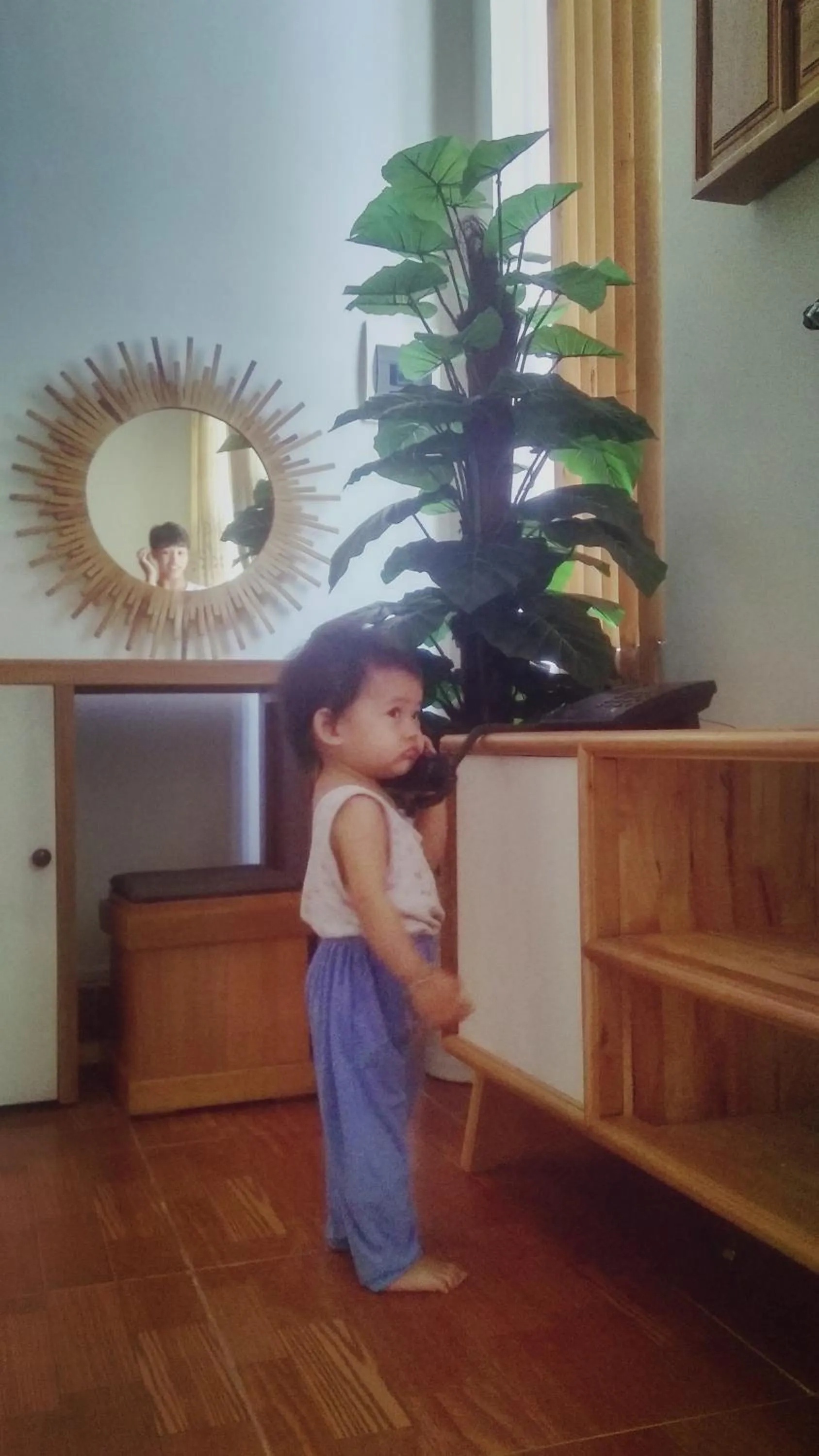 children in Hong My Hotel